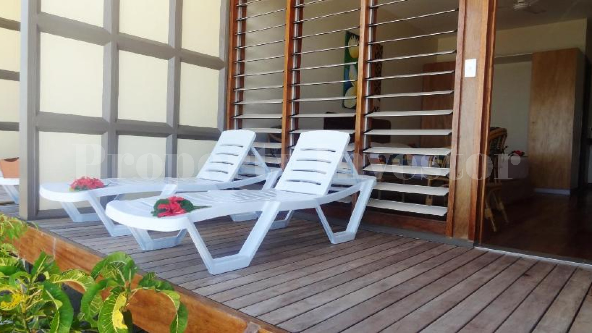 Popular 3* Star Backpacker Island Beach Resort for Sale in the Mamanuca Islands, Fiji