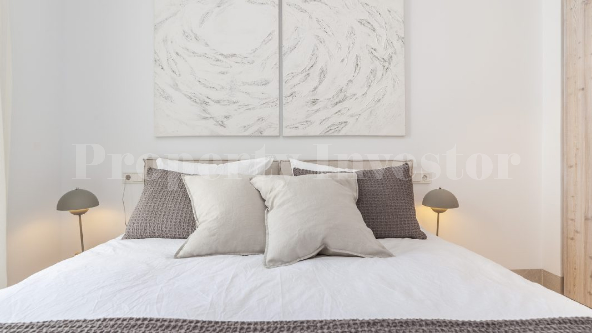 4 Bedroom Sea View Beach Villa in Nova Santa Ponsa