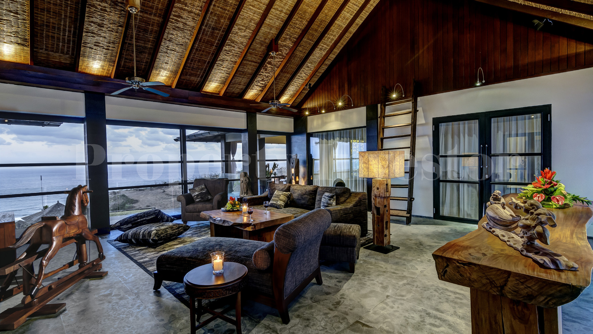 Stunning 7 Bedroom Luxury Villa with 180° Degree Panoramic Ocean Views for Sale in Pandawa, Bali