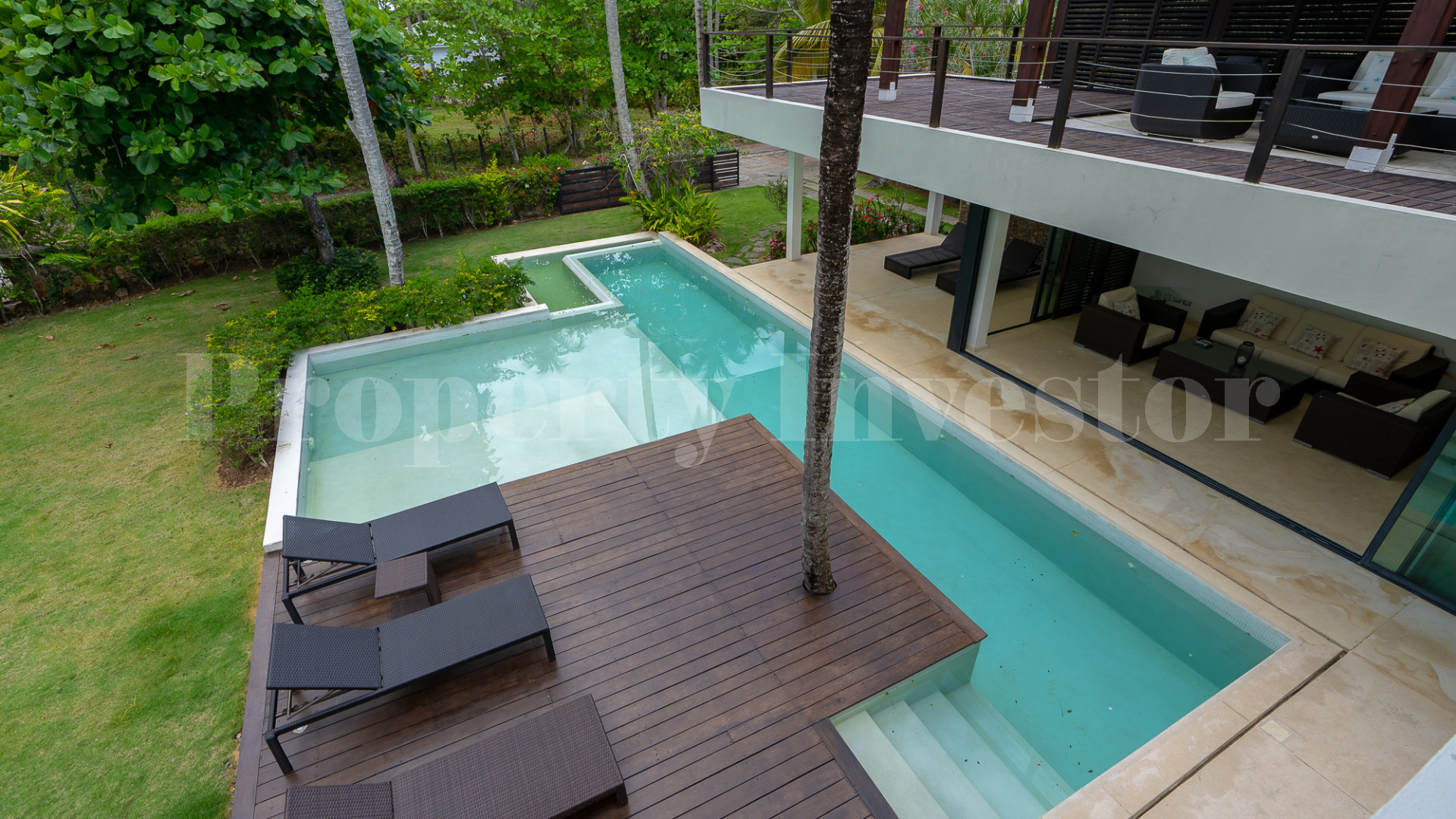 Modern 4 Bedroom Pool Villa for Sale in Playa Bonita, Dominican Republic