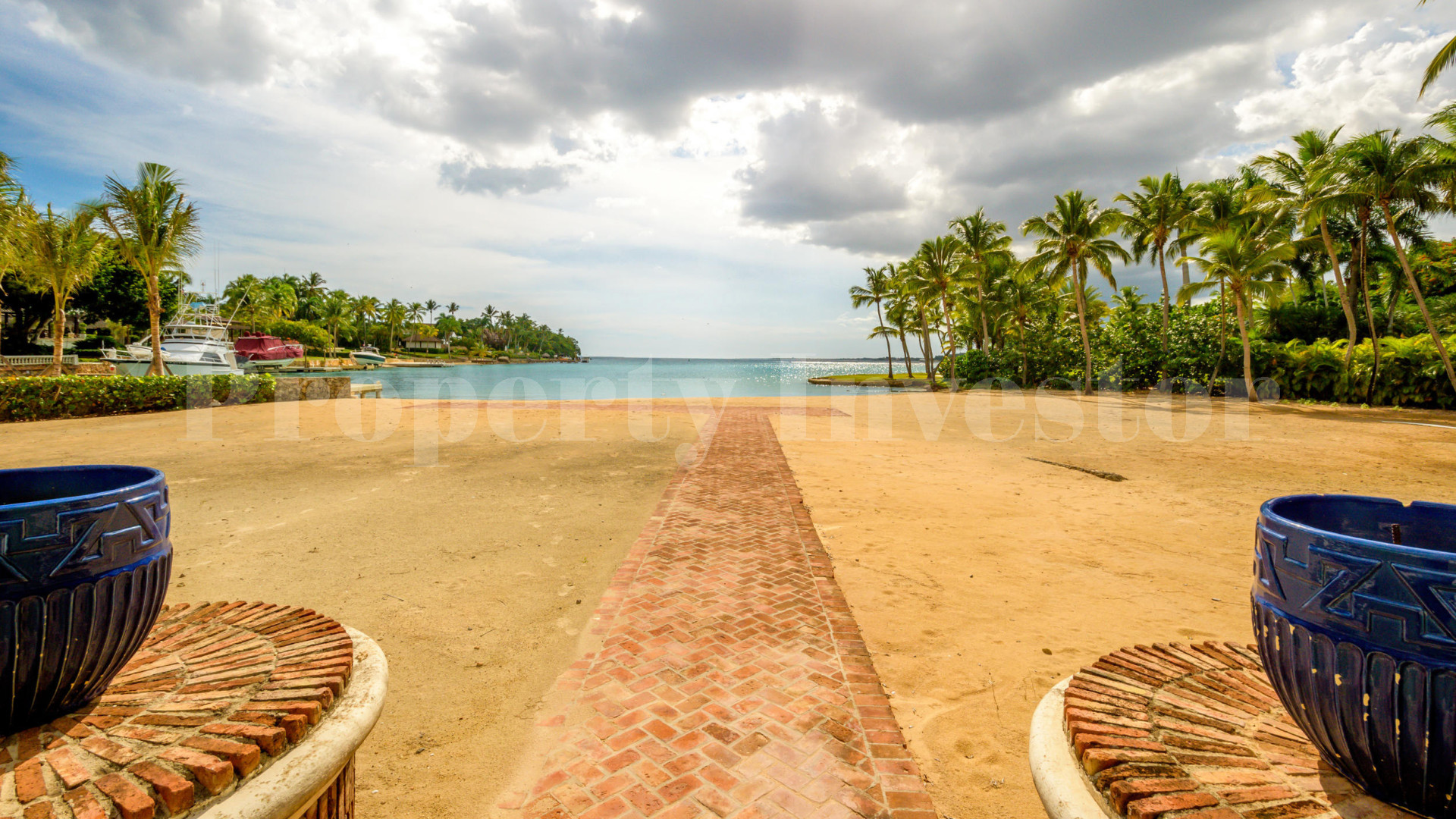 Incredible 7 Bedroom Beachfront Luxury Villa with Immense 13,240 m² Lot for Sale in Casa de Campo, the Dominican Republic