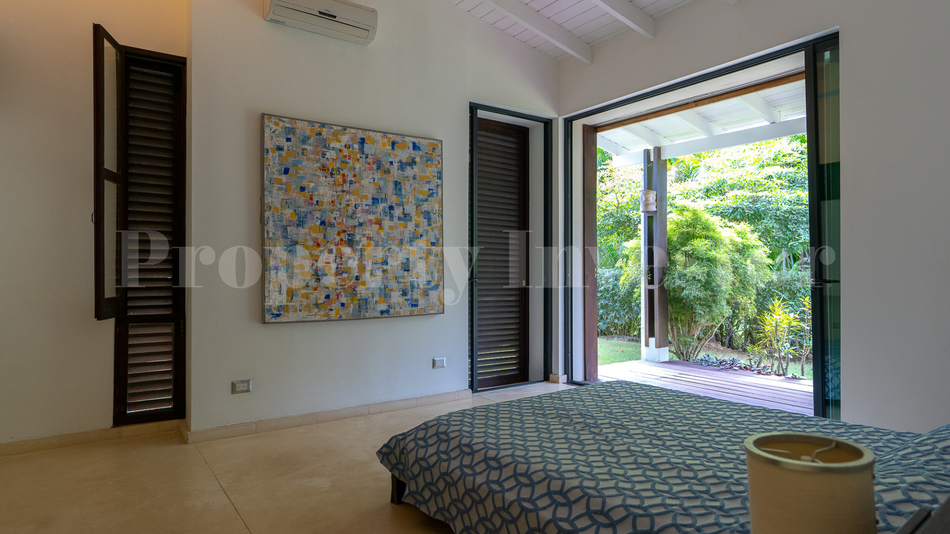 Modern 4 Bedroom Pool Villa for Sale in Playa Bonita, Dominican Republic