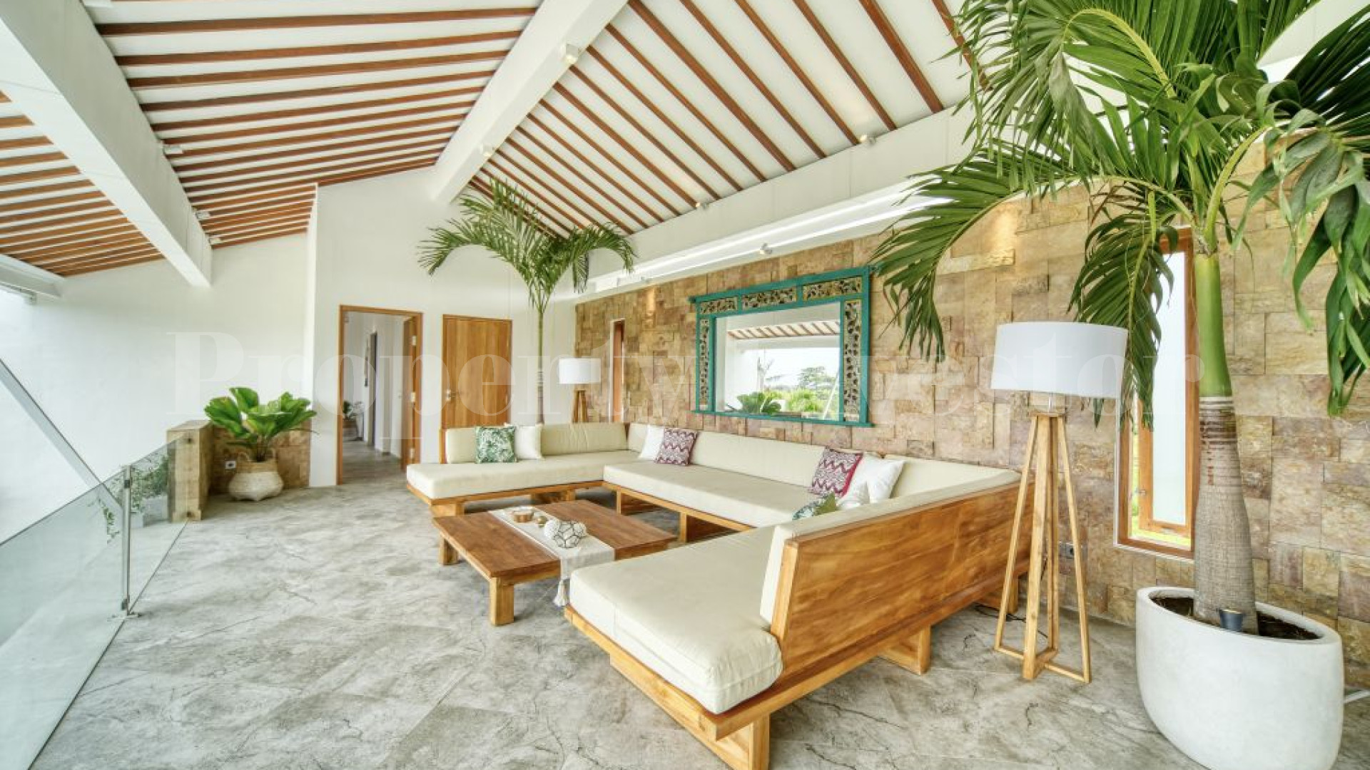Stylish 2 Bedroom Luxury Beachside Villa for Sale in Canggu Pererenan, Bali