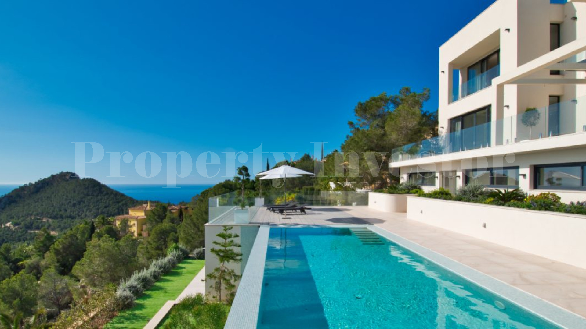 Impressive 8 Bedroom Luxury Sea View Villa Sought After Area of Port Andratx