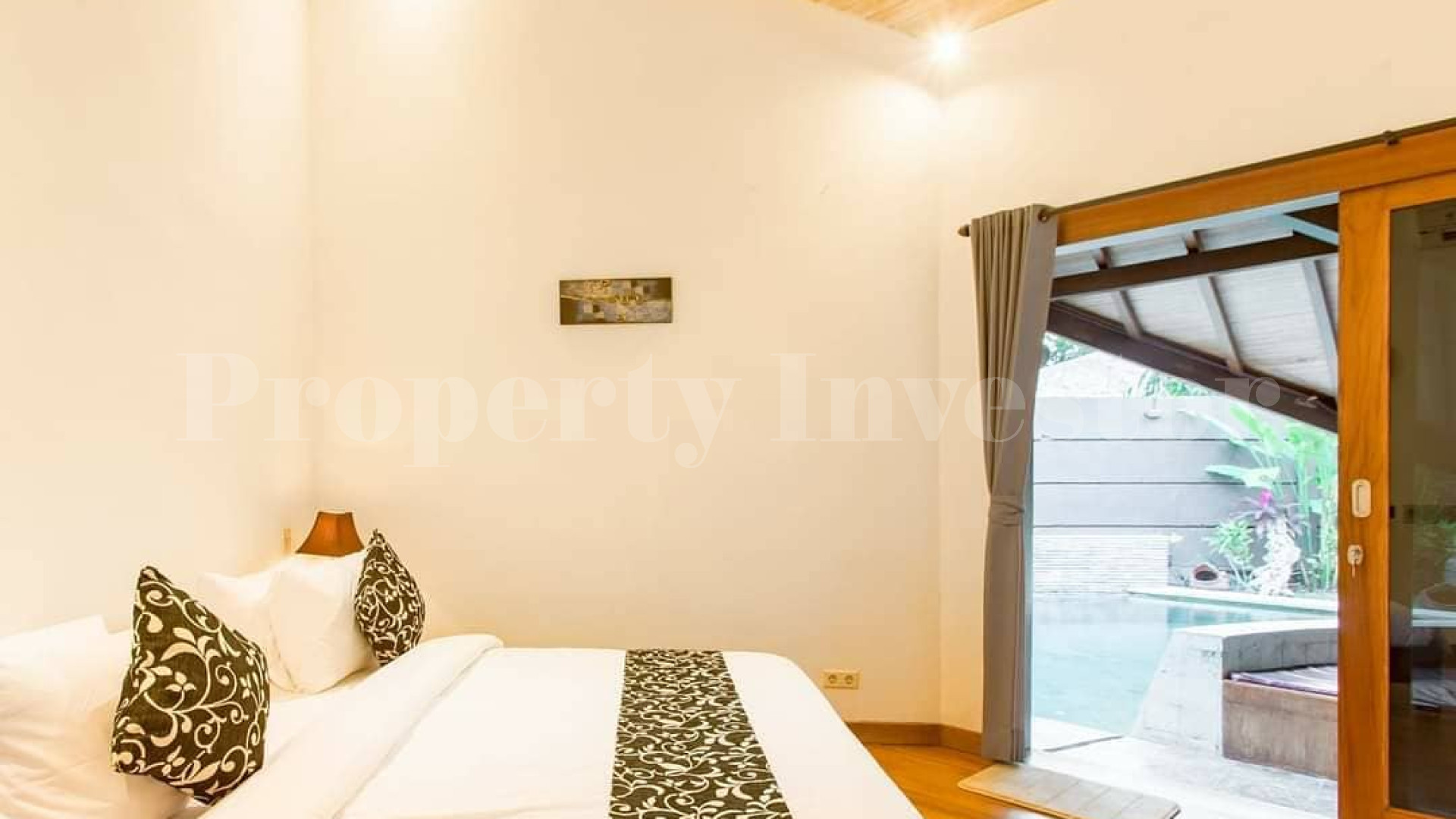 Unique 4 Bedroom Contemporary Designer Villa for Sale in Seminyak, Bali