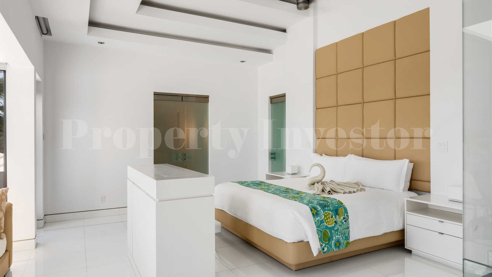 Dazzling 5 Bedroom Luxury Villa with Private Boat Dock in Leeward, Turks & Caicos