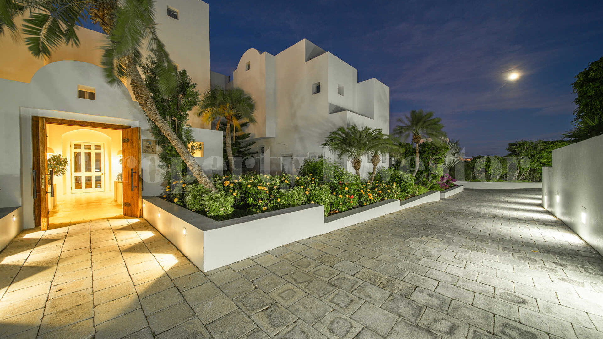 Превосходная вилла с 15 спальнями на пляже Лонг Бэй, Ангилья