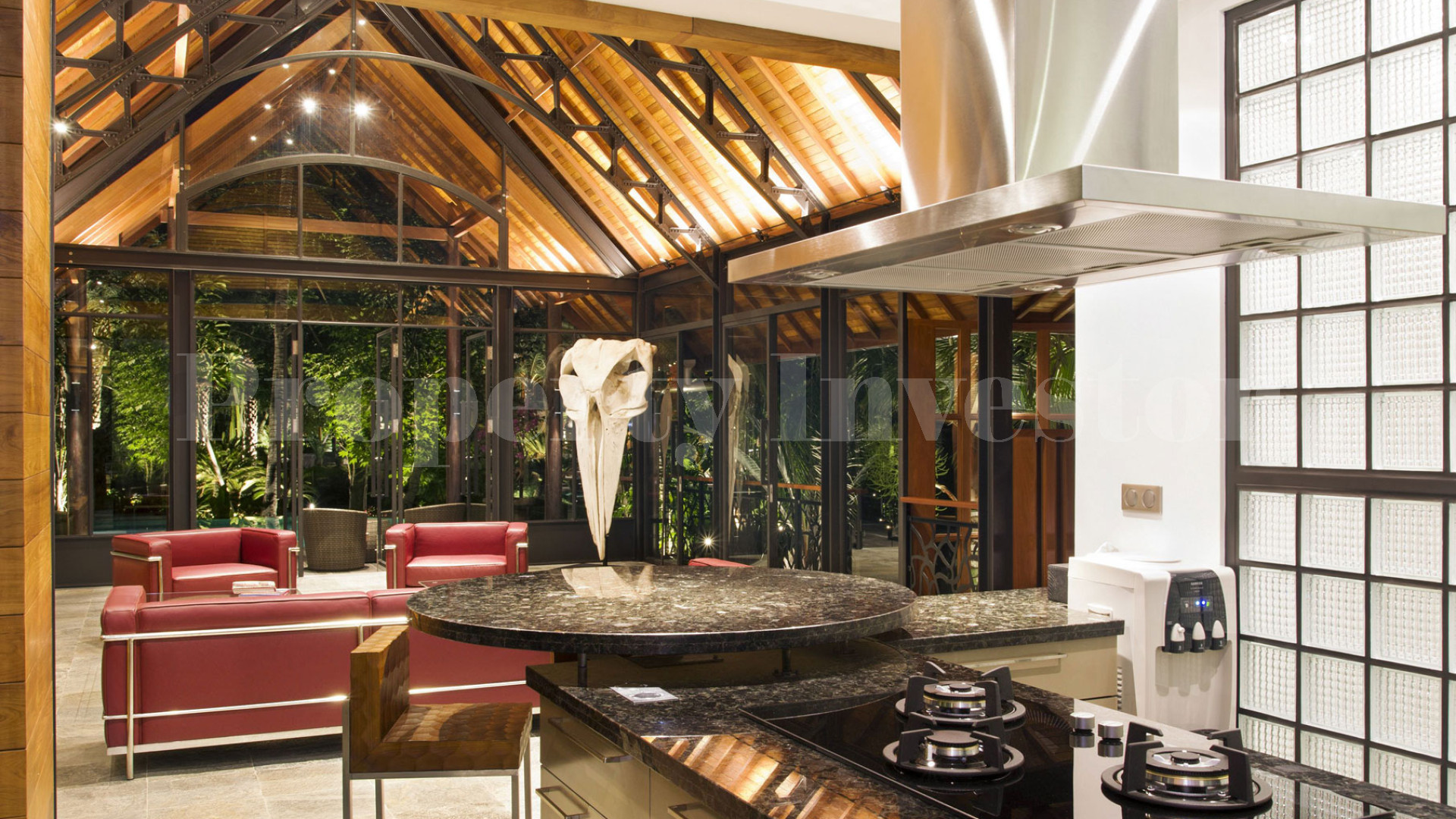 Exquisite 5 Bedroom Luxury Estate with 3 Uniquely Designed Villas & Manicured Gardens for Sale in Pererenan, Bali