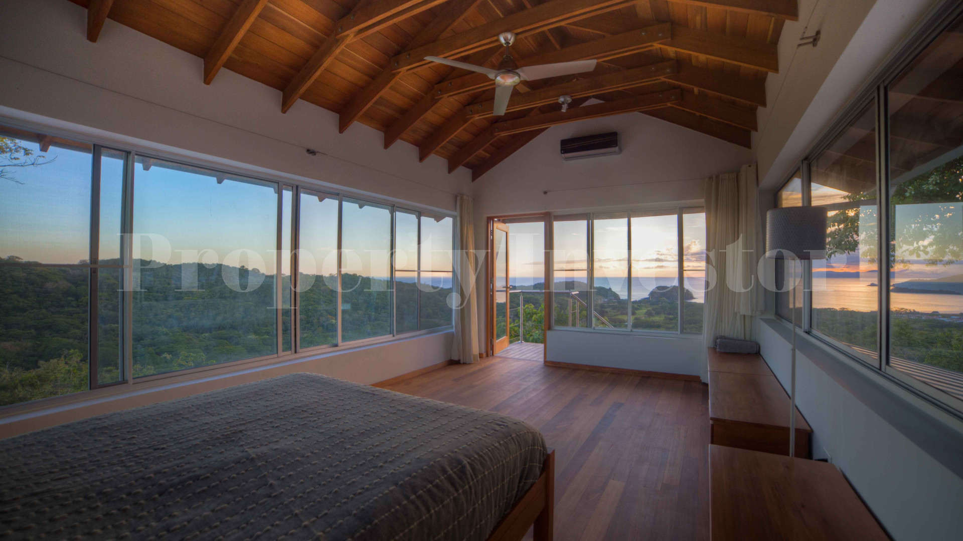 Spectacular 4 Bedroom Luxury Ocean View Home with 360° Panoramic Views for Sale in Playa Venao, Panama