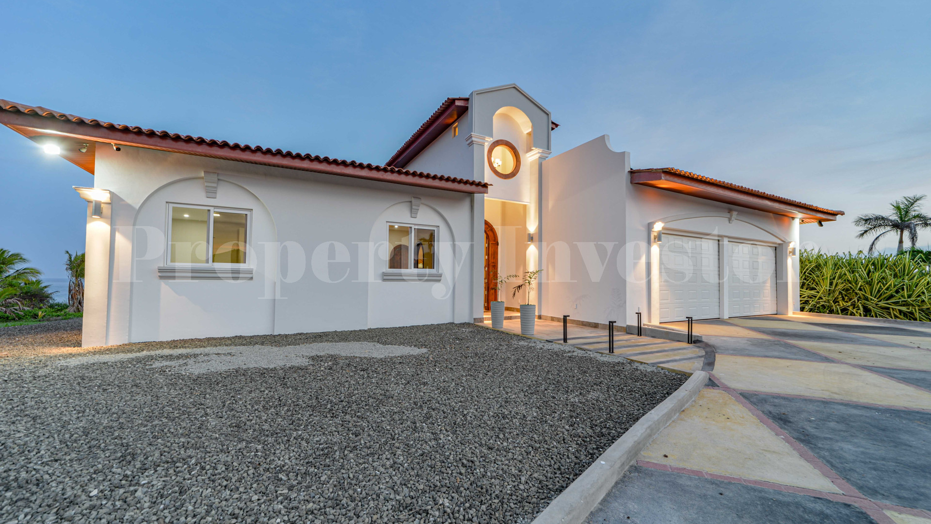 Brand New 3 Bedroom Luxury Oceanfront Villa for Sale in Pedasi, Panama