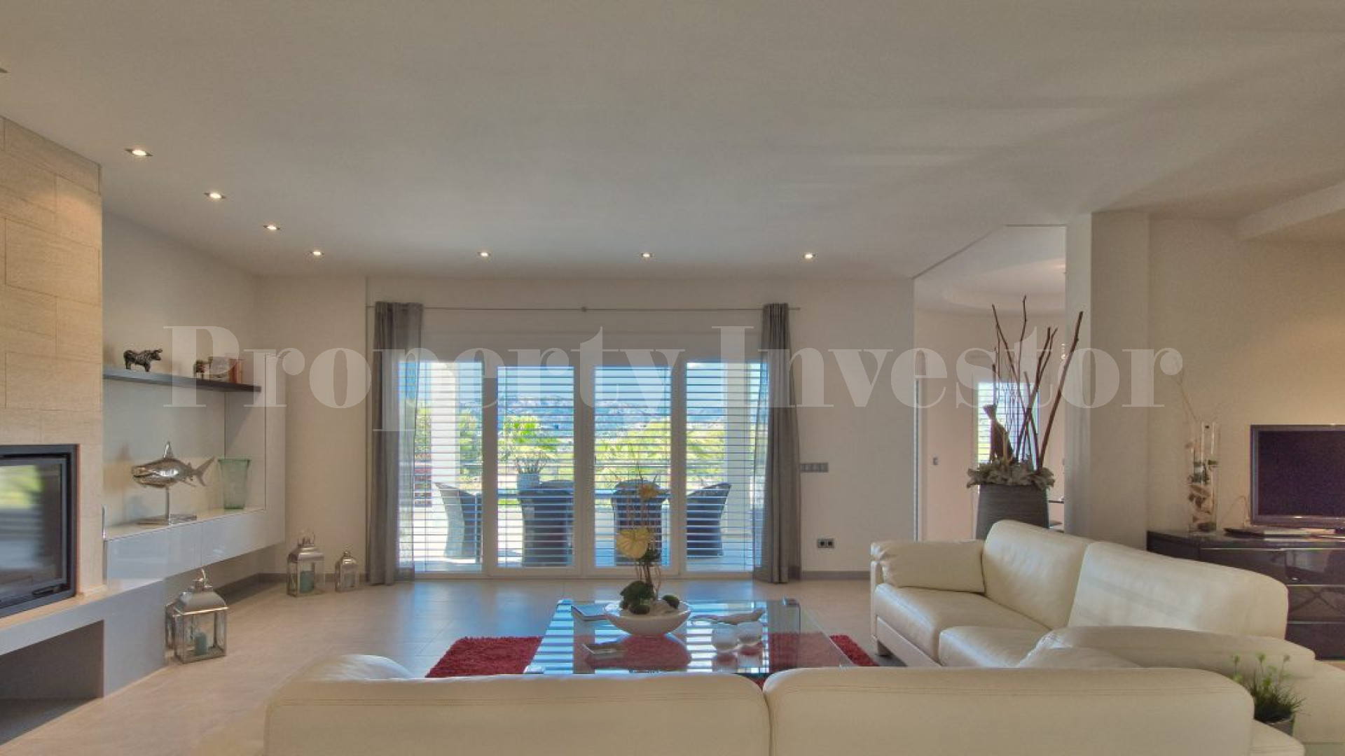 Elegant 4 Bedroom Villa in Nova Santa Ponsa