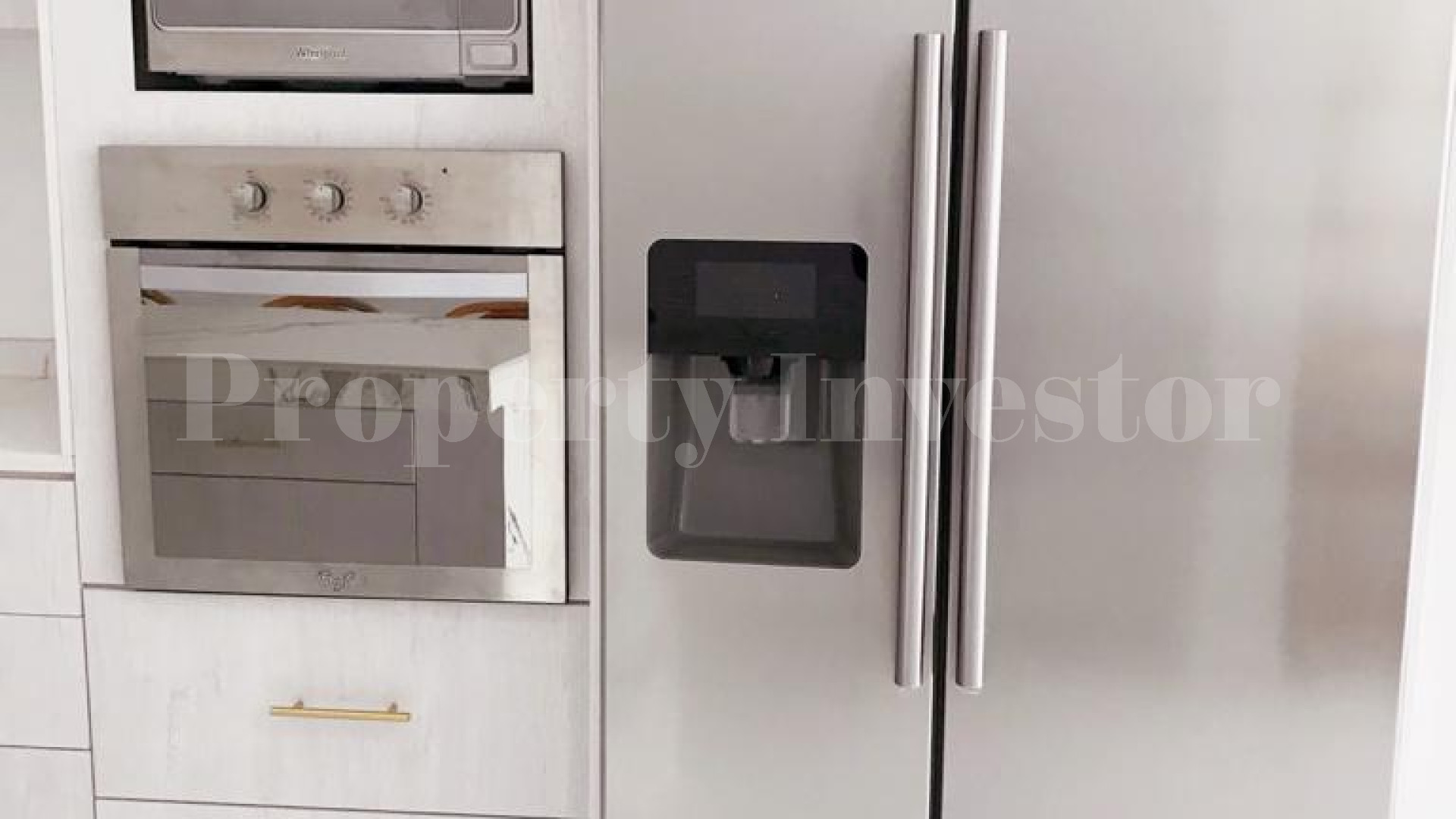 Chic Upgraded 3 Bedroom Colonial Home for Sale in Merida