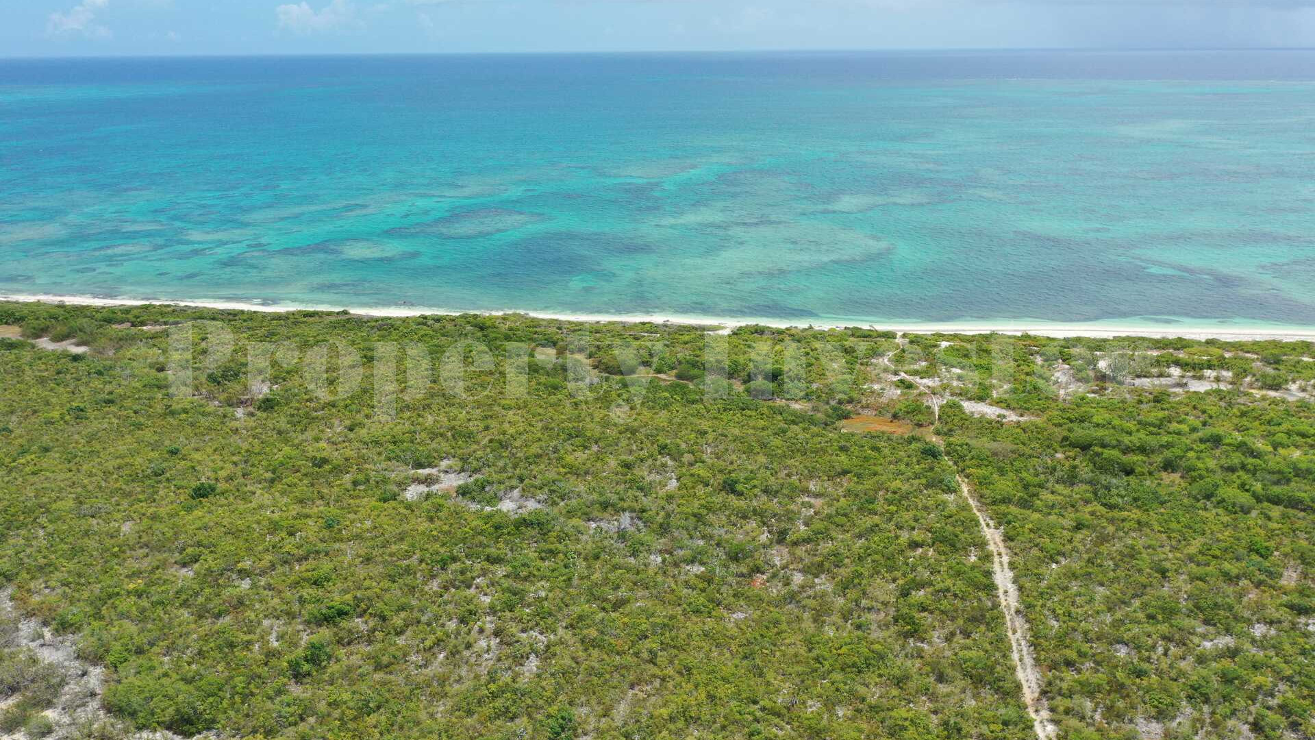 Exclusive 8 Hectare Beachfront Lot for Commercial Development in Providenciales, Turks & Caicos