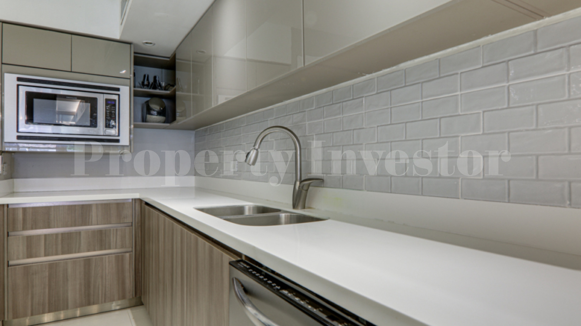 Beautifully Renovated 4 Bedroom Modern Three-Storey Home for Sale in Paitilla, Panama City