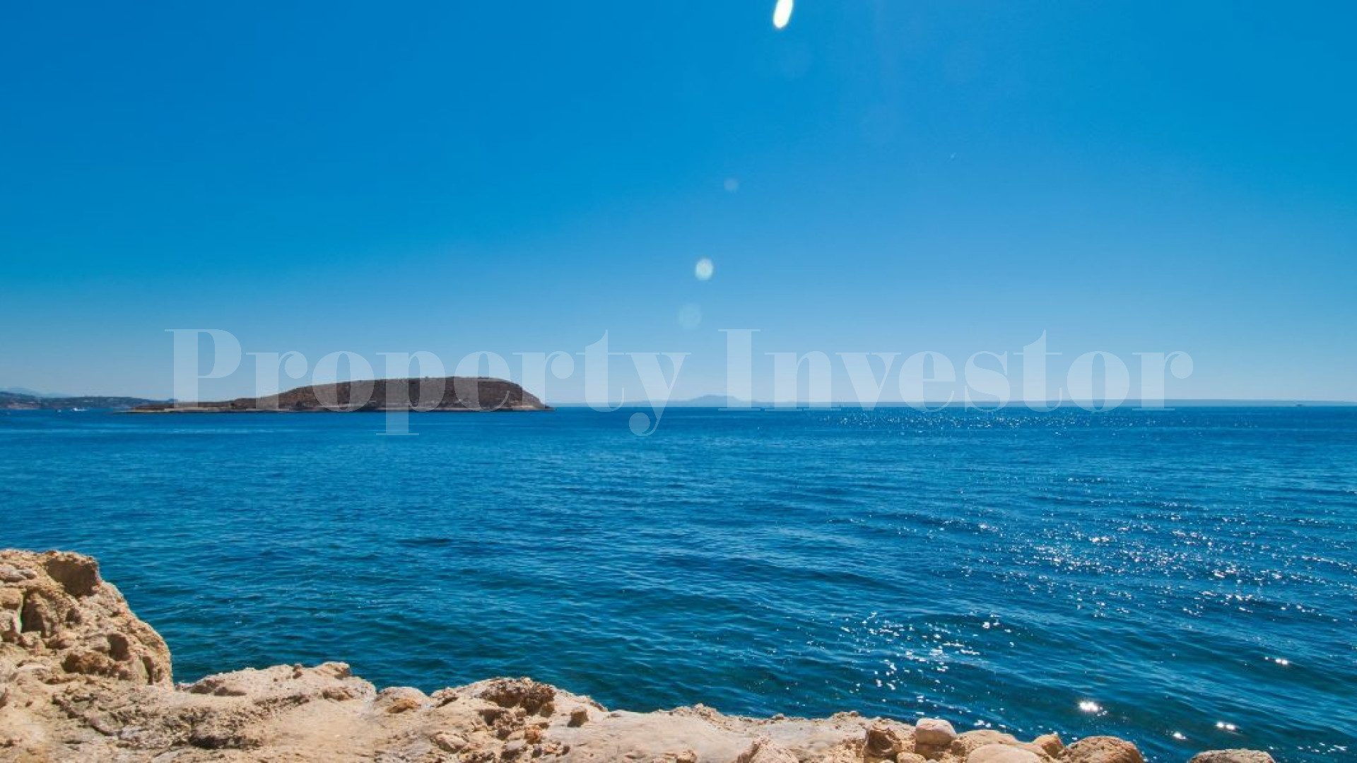 Luxury First Line 2 Bedroom Sea View Apartment in Cala Vinyes