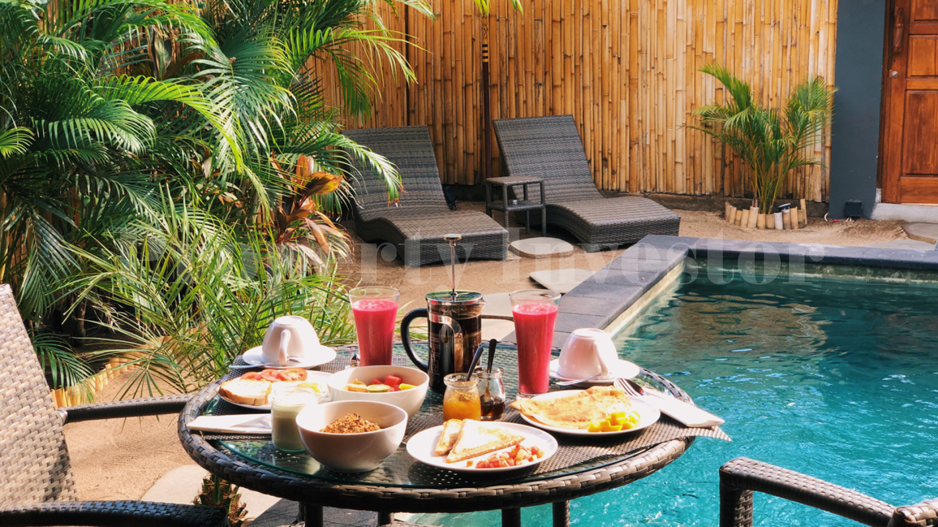 Unique Boutique Island Hotel with 4 Private Villas for Sale on Gili Air, Indonesia