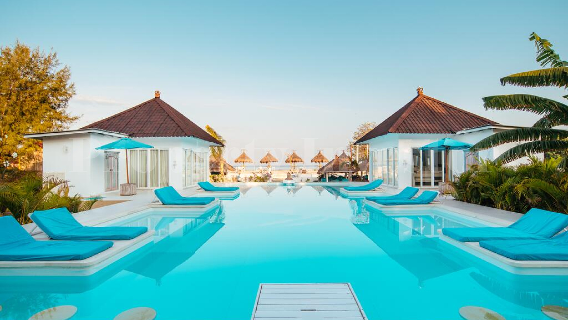 Popular 9 Bedroom Villa (Boutique Hotel) for Sale in Gili Trawangan, Indonesia