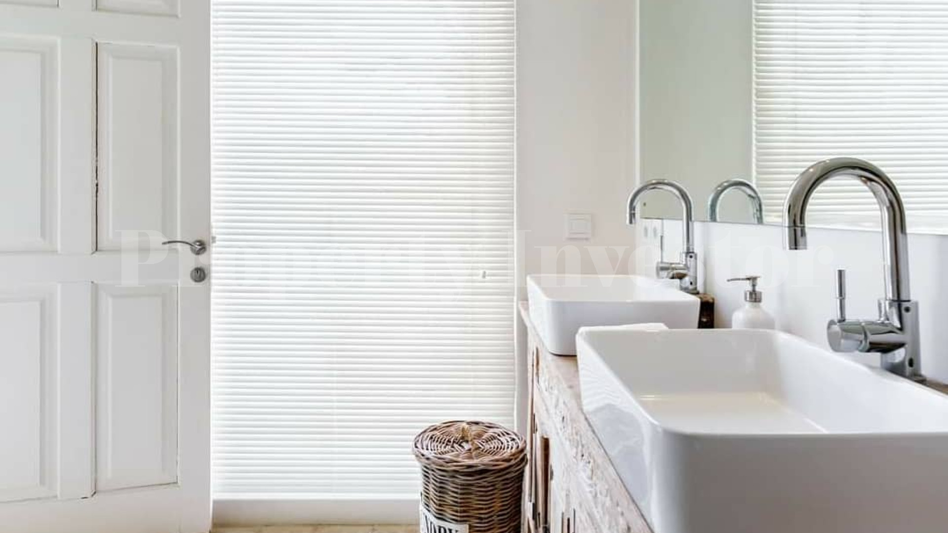 Sophisticated 5 Bedroom Luxury Riverfront Villa for Sale in South Ubud, Bali