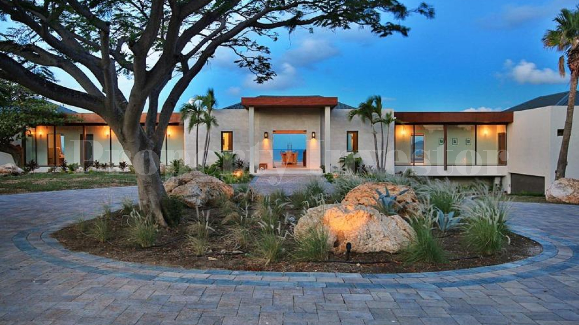 Jaw-dropping 5 Bedroom Luxury Oceanview Villa for Sale in Les Terres Basses, St. Martin