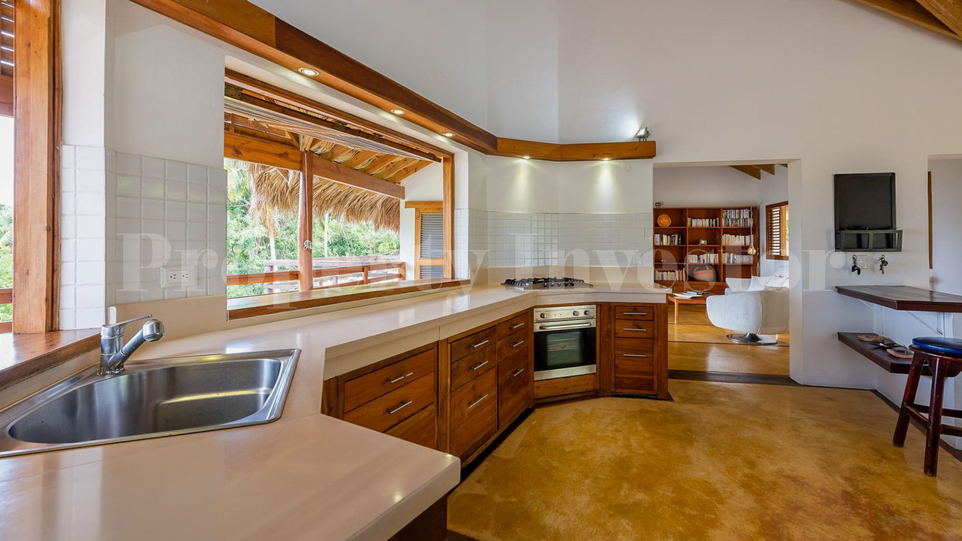 Эко ретрит на 5 спален с ручной отделкой с невероятными видами на океан и тропические сады рядом с Лас-Терренас, Доминиканская Республика