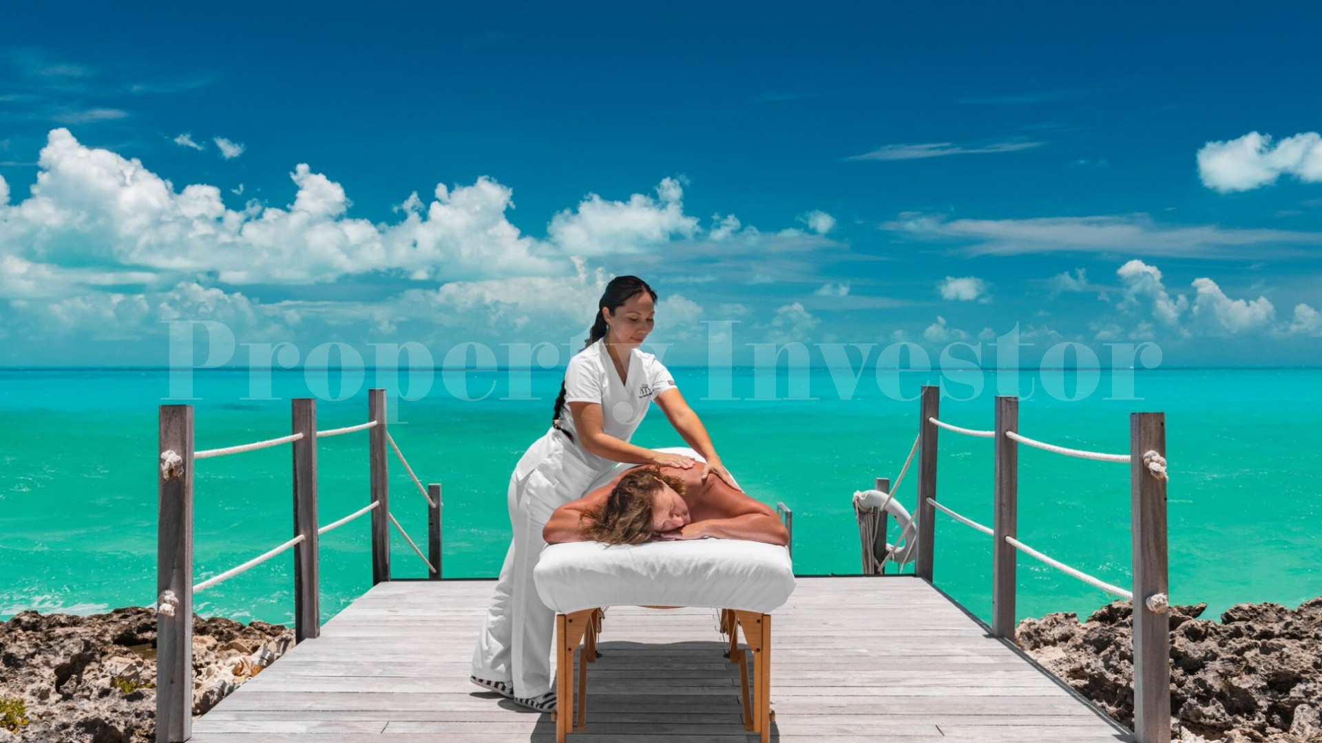 Stunning 6 Bedroom Beachfront Villa in Turk & Caicos