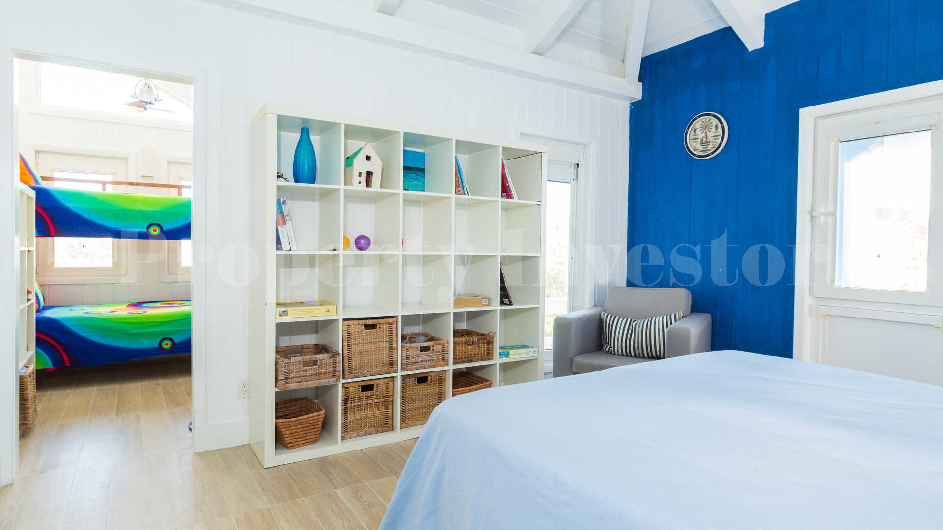 Charming 3 Bedroom Residence on Chalk Sound, Turks & Caicos