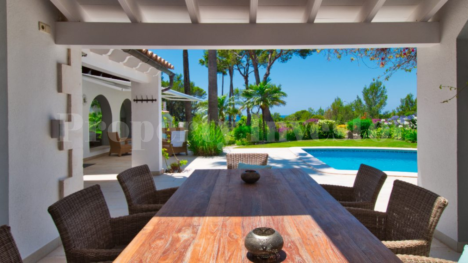 2 традиционно средиземноморские виллы с видом на море в Нуэва Санта Понса, Майорка