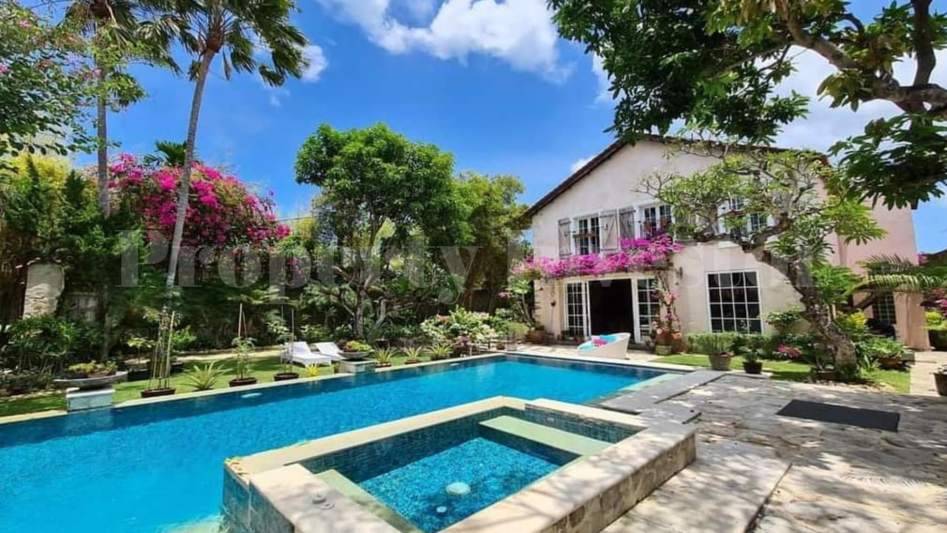 Elegant 3 Bedroom Tuscan Style Villa for Sale in Seminyak, Indonesia
