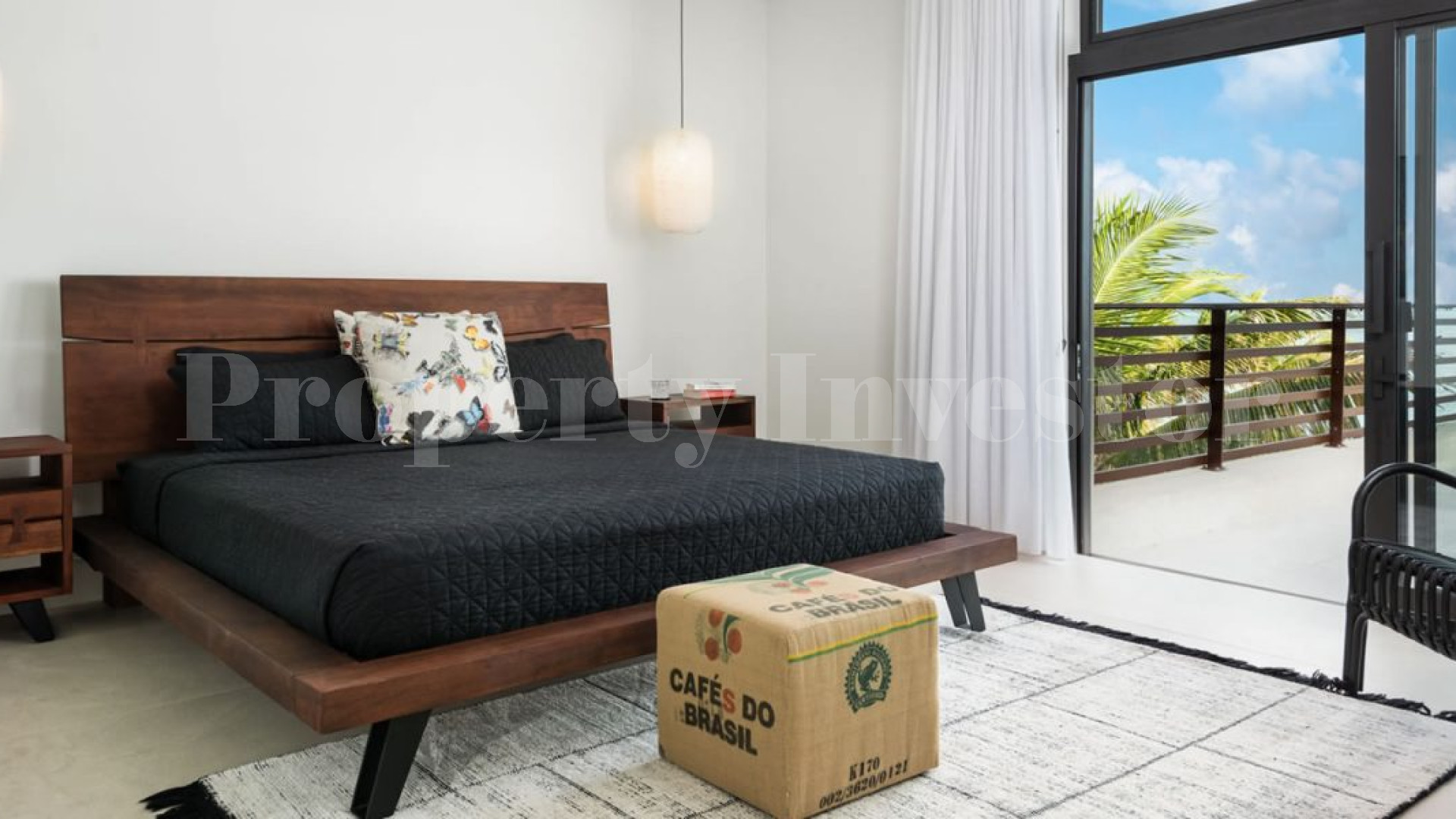 Изысканный роскошный дом на 7 спален на пляже в Тёркс и Кайкос