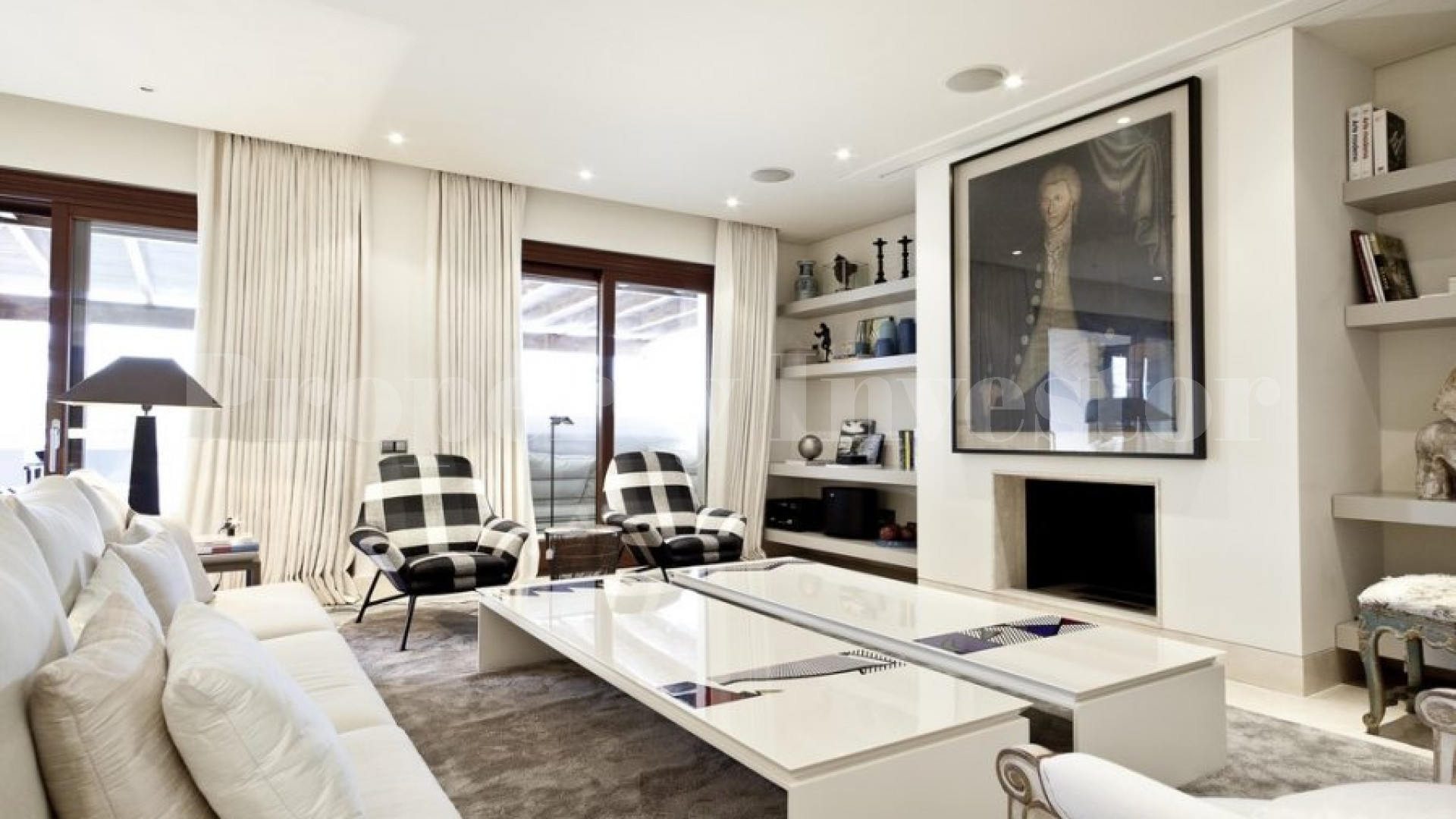 4 Bedroom Luxury Duplex Penthouse in Los Monteros Playa