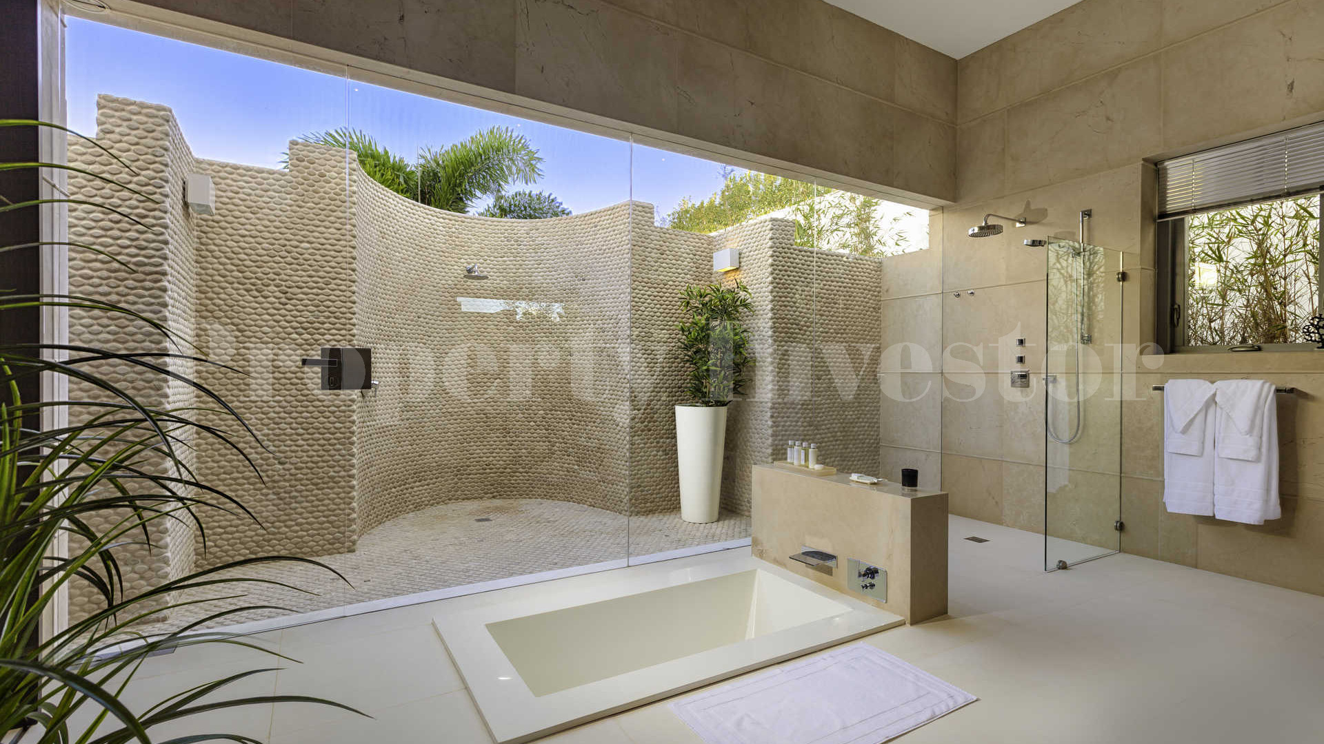 Contemporary 8 Bedroom Luxury Beachfront Villa in Anguilla