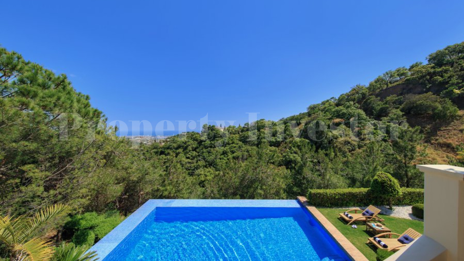 Breathtaking 5 Bedroom Mountainside Villa for Sale in El Madroñal, Benahavís