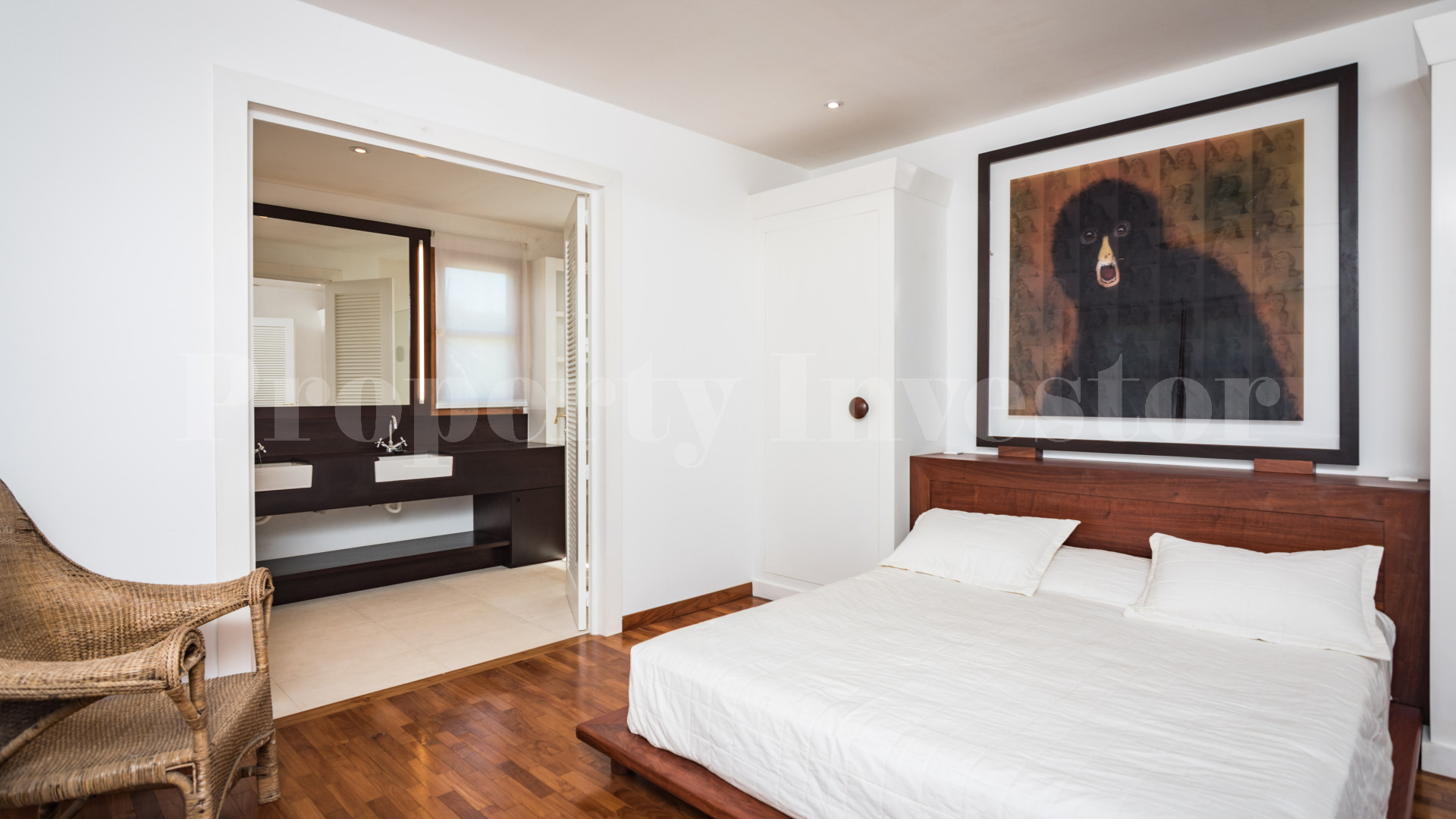 Elegant 5 Bedroom Luxury Tropical Estate for Sale in Pedasi, Panama