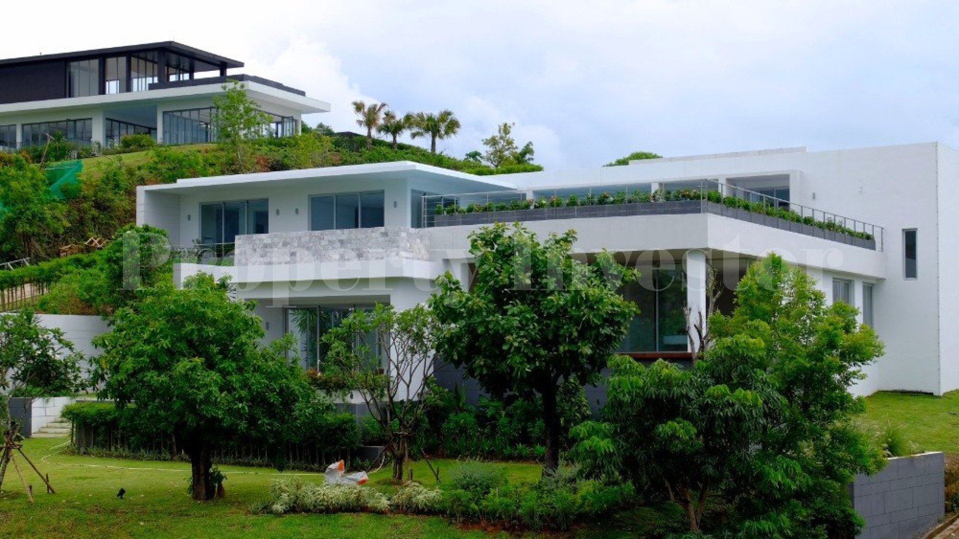 Modern 5 Bedroom Sea View Villa with Amazing Panoramic Views for Sale in Phuket