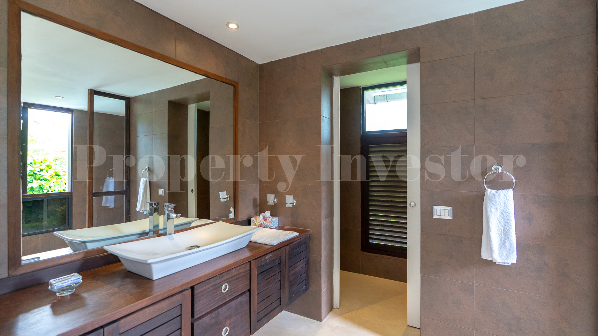 Modern 4 Bedroom Pool Villa for Sale in Playa Bonita, Dominican Republic