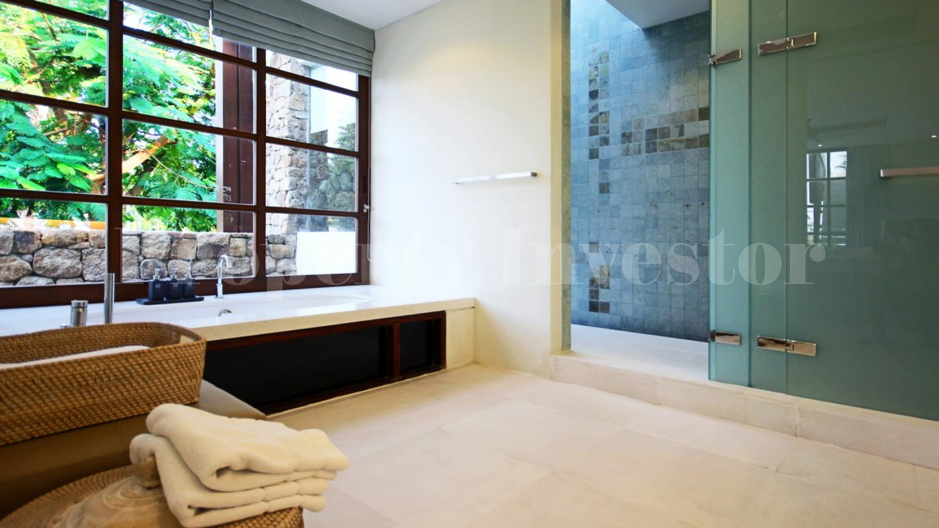 Modern Open Plan Seaview Villa in Koh Samui