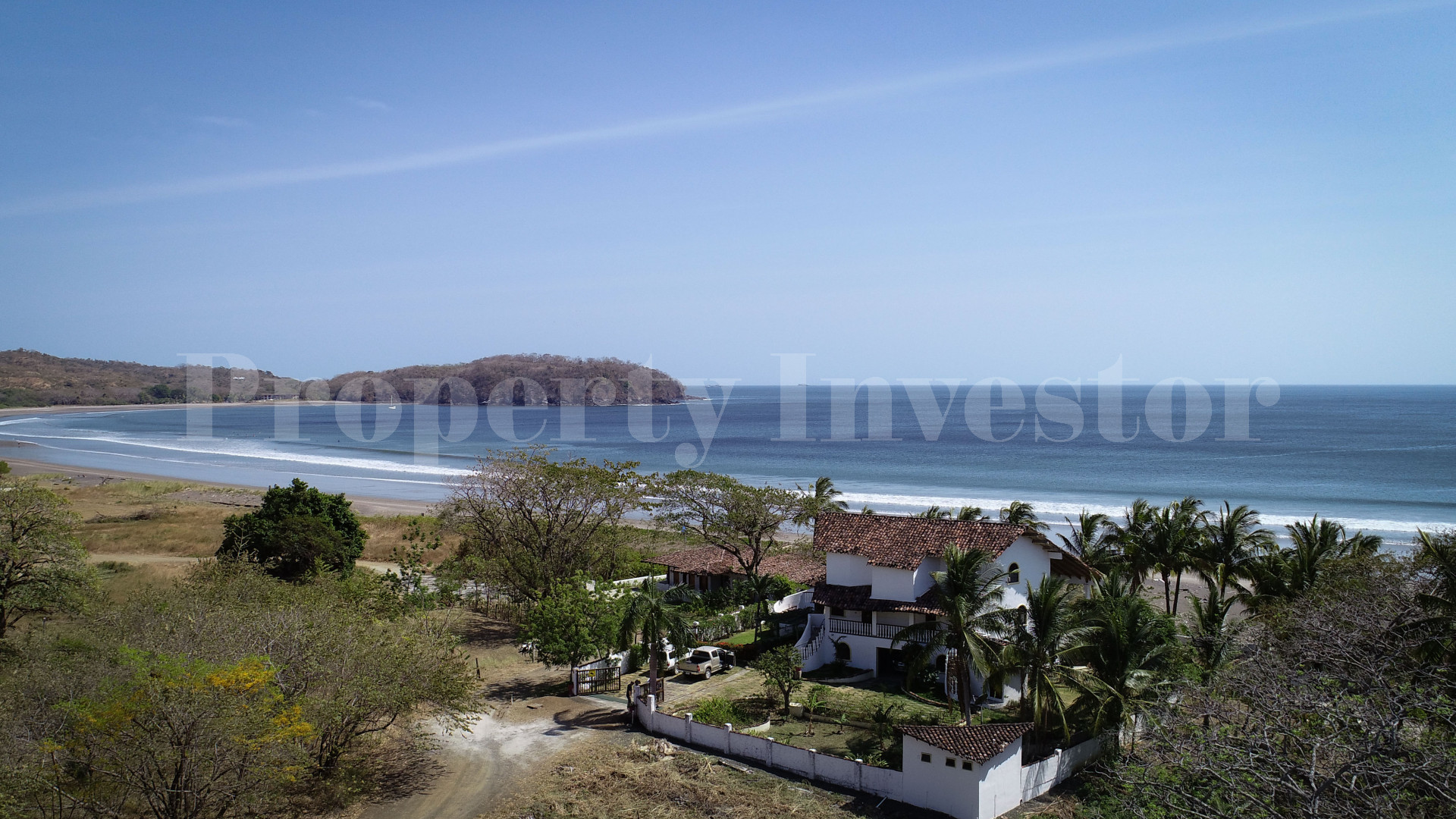 Unique 6 Bedroom Beachfront Home on Playa Venao for Sale in Pedasi, Panama