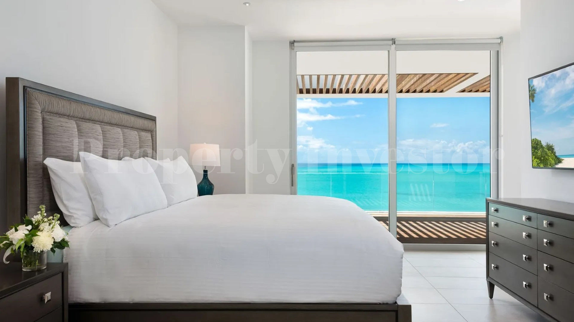 World Class 8 Bedroom Modern Beachfront Luxury Villa in Leeward, Turks & Caicos