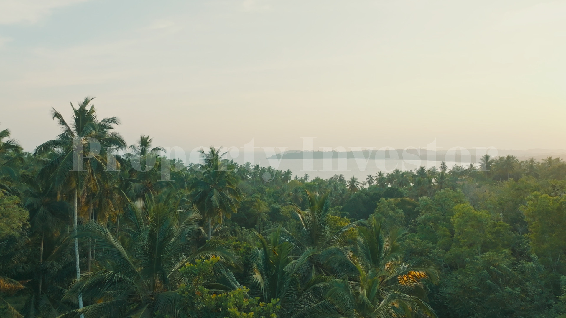 Stunning 7080 m² Coastal Oceanview Parcel for Residential or Commercial Development in Tangalle, Sri Lanka