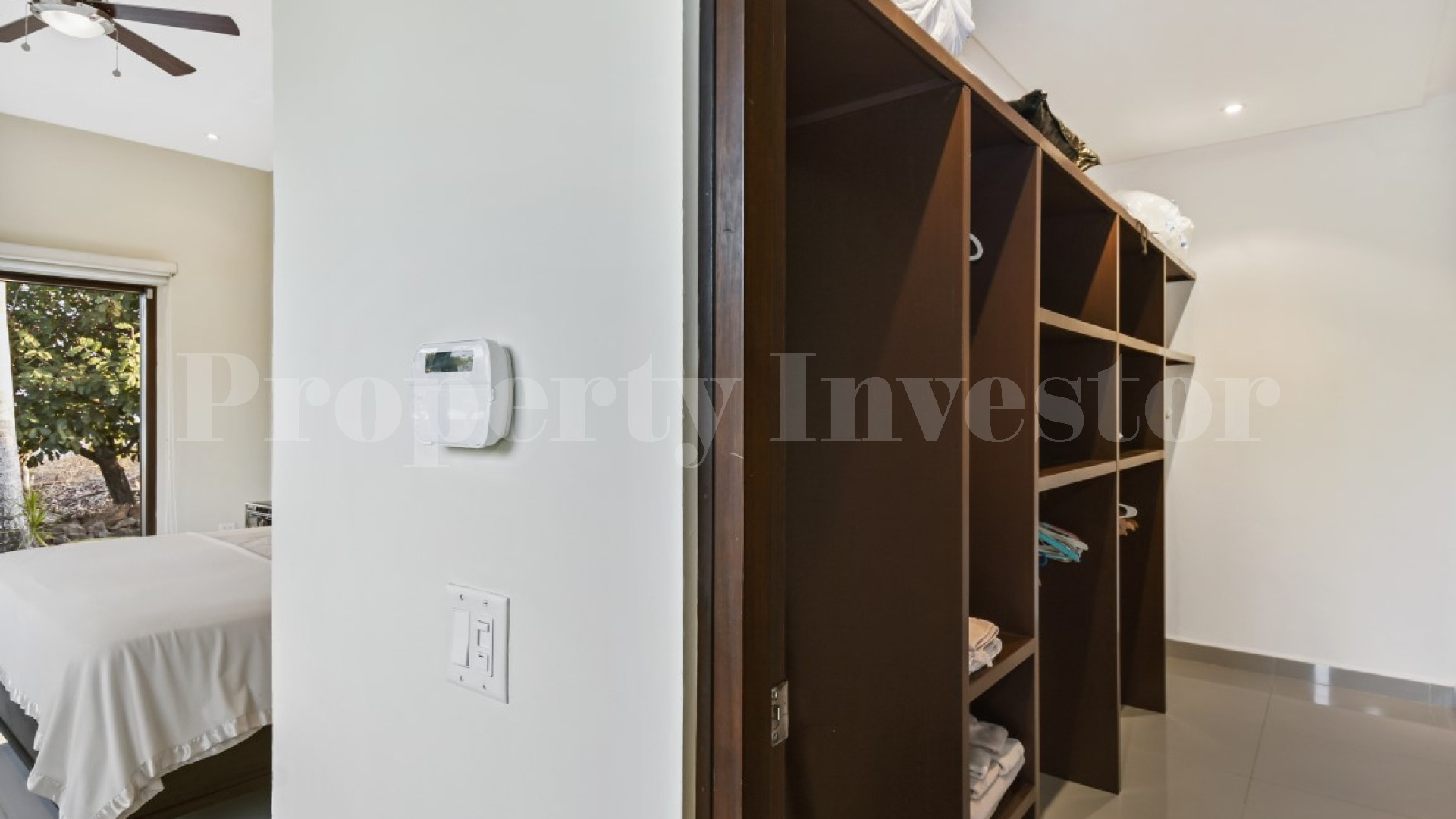 Elegant 4 Bedroom Beachfront Estate for Sale in Pedasi, Panama