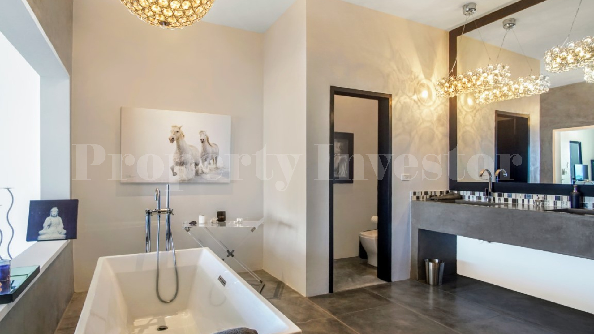 Incredible 6 Bedroom Luxury Beachfront Villa with Spectacular Panoramic Pacific Ocean Views for Sale in Pedasi, Panama