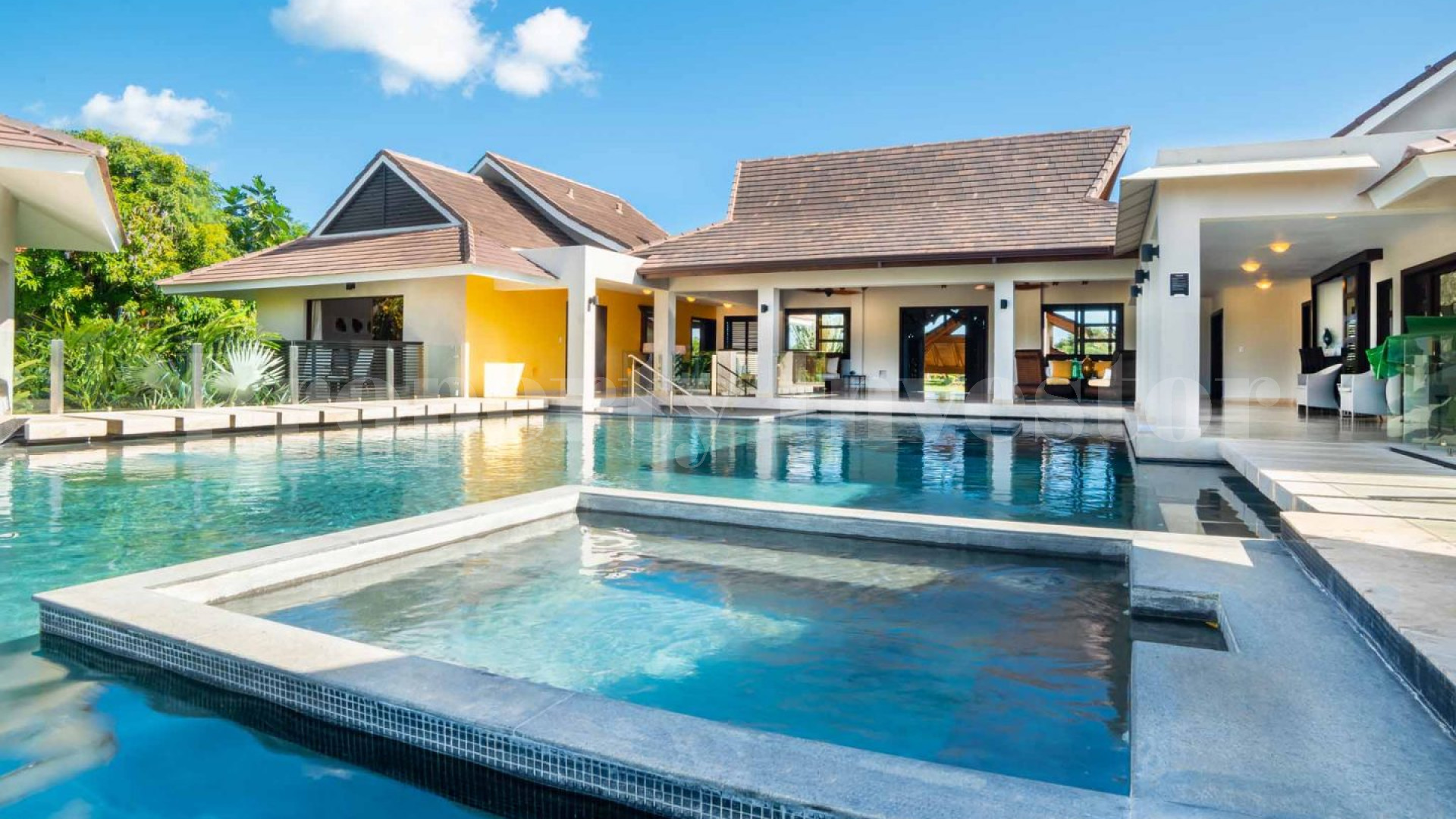 Extravagant 6 Bedroom Luxury Designer Golf Villa for Sale in La Romana, Dominican Republic