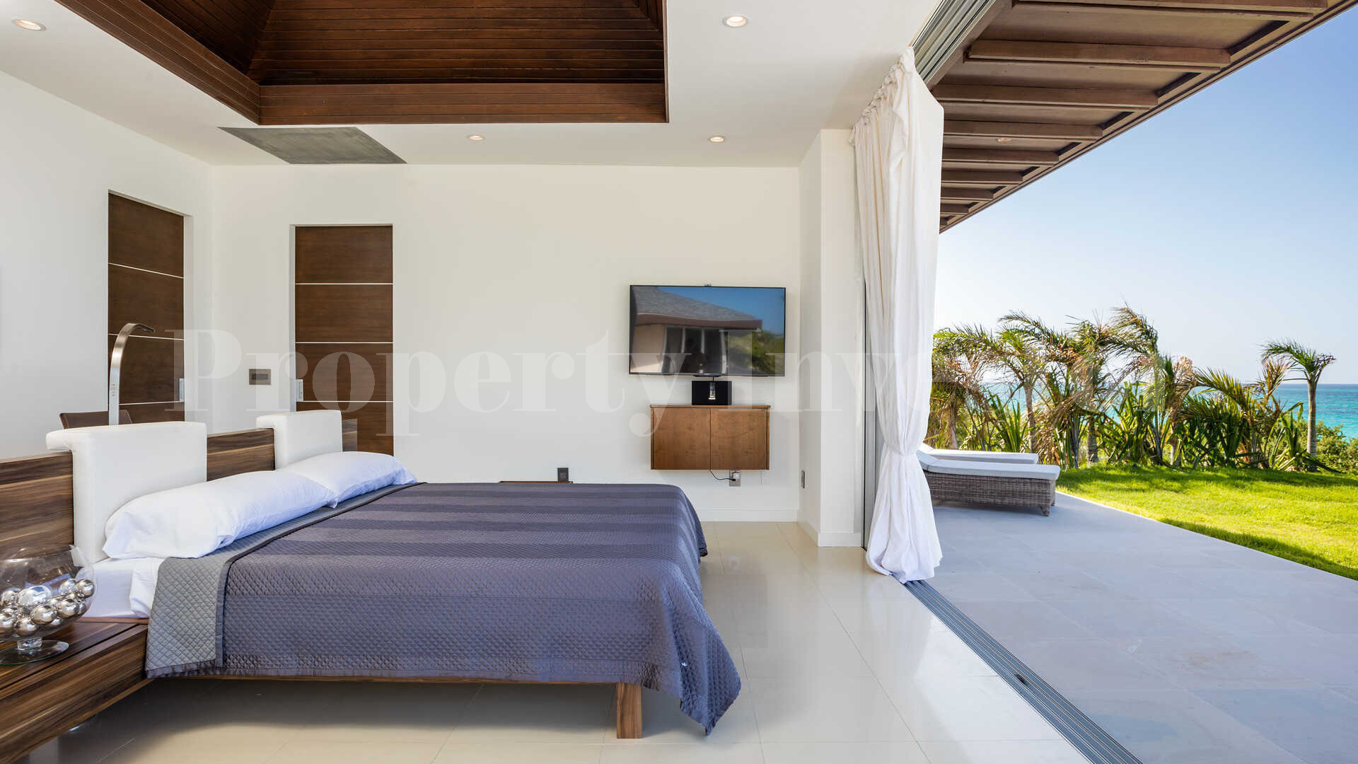 Райская роскошная вилла с 4 спальнями на пляже на о. Эльютера, Багамы