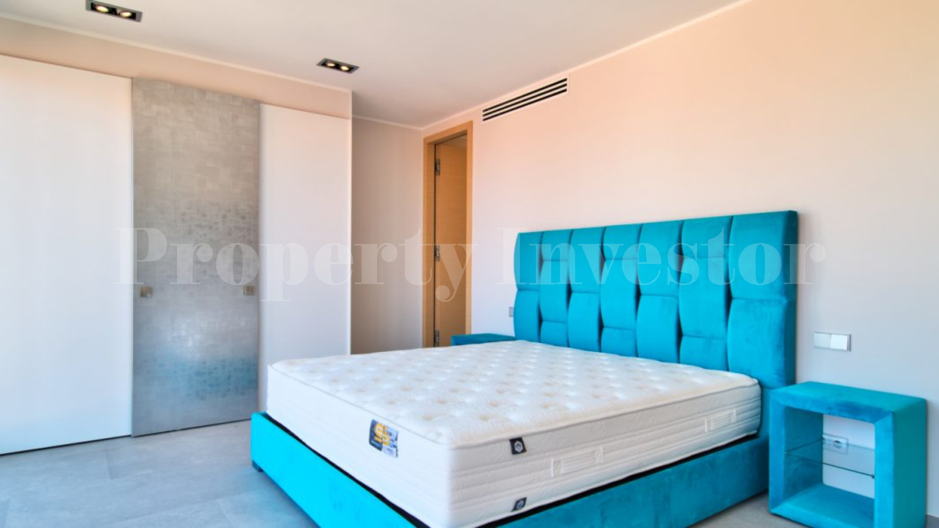 Stunning 4 Bedroom Villa with Unparalleled Sea views in Prime Location of Nova Santa Ponsa