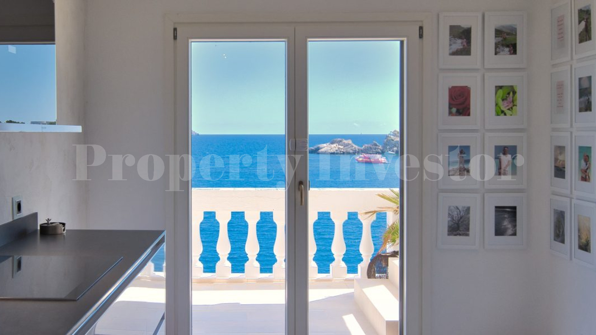3 Bedroom First Line Apartment in Cala Fornells, Mallorca
