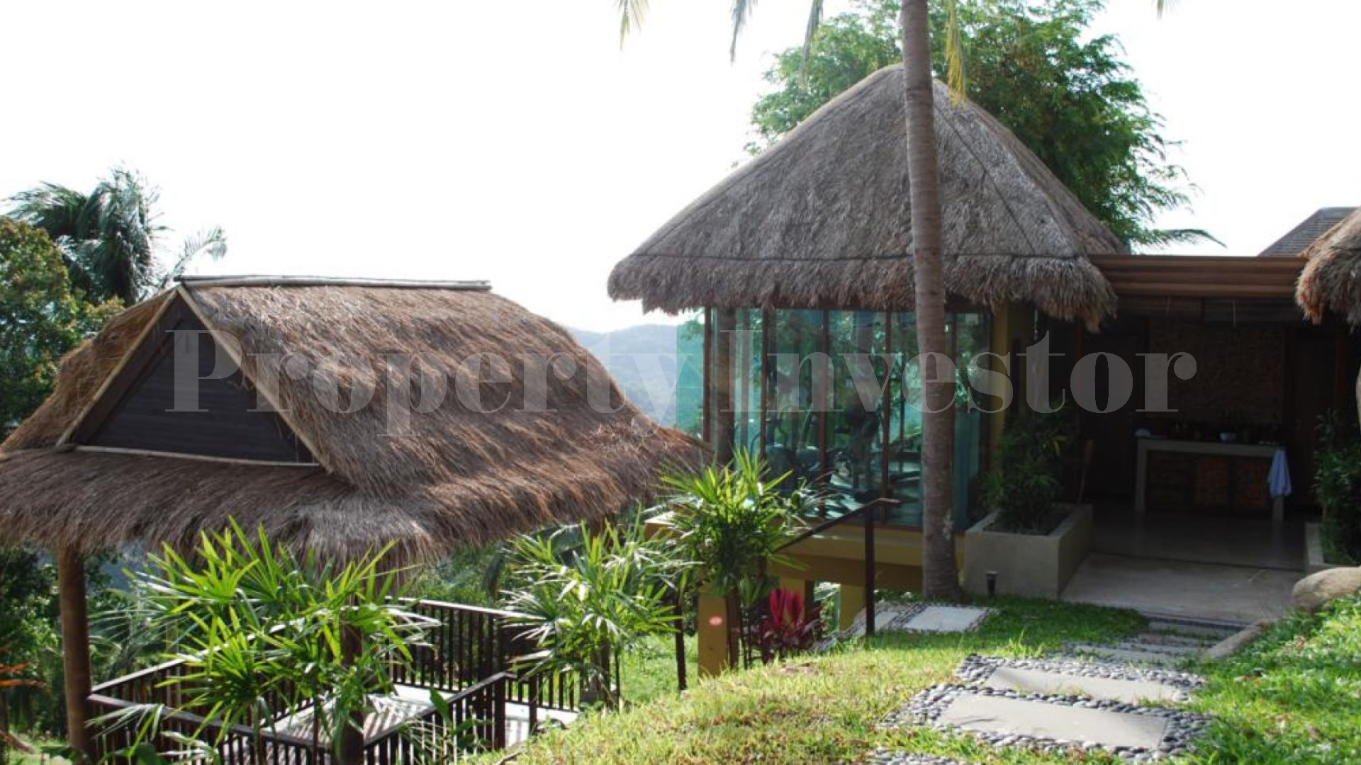 Stunning 6 Bedroom  Luxury Hillside Villa with Amazing Panoramic Views for Sale in Koh Samui, Thailand