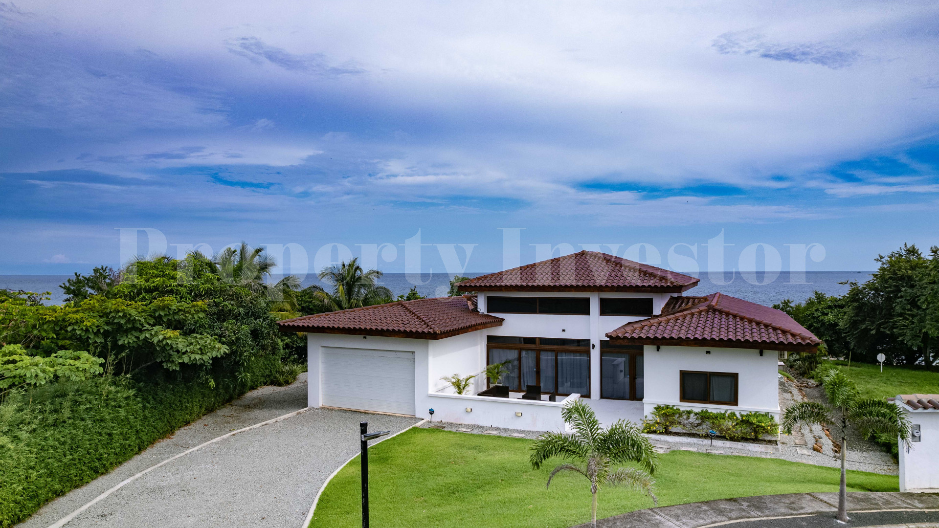 Newly Completed 3 Bedroom Luxury Oceanfront Villa for Sale in Pedasi, Panama