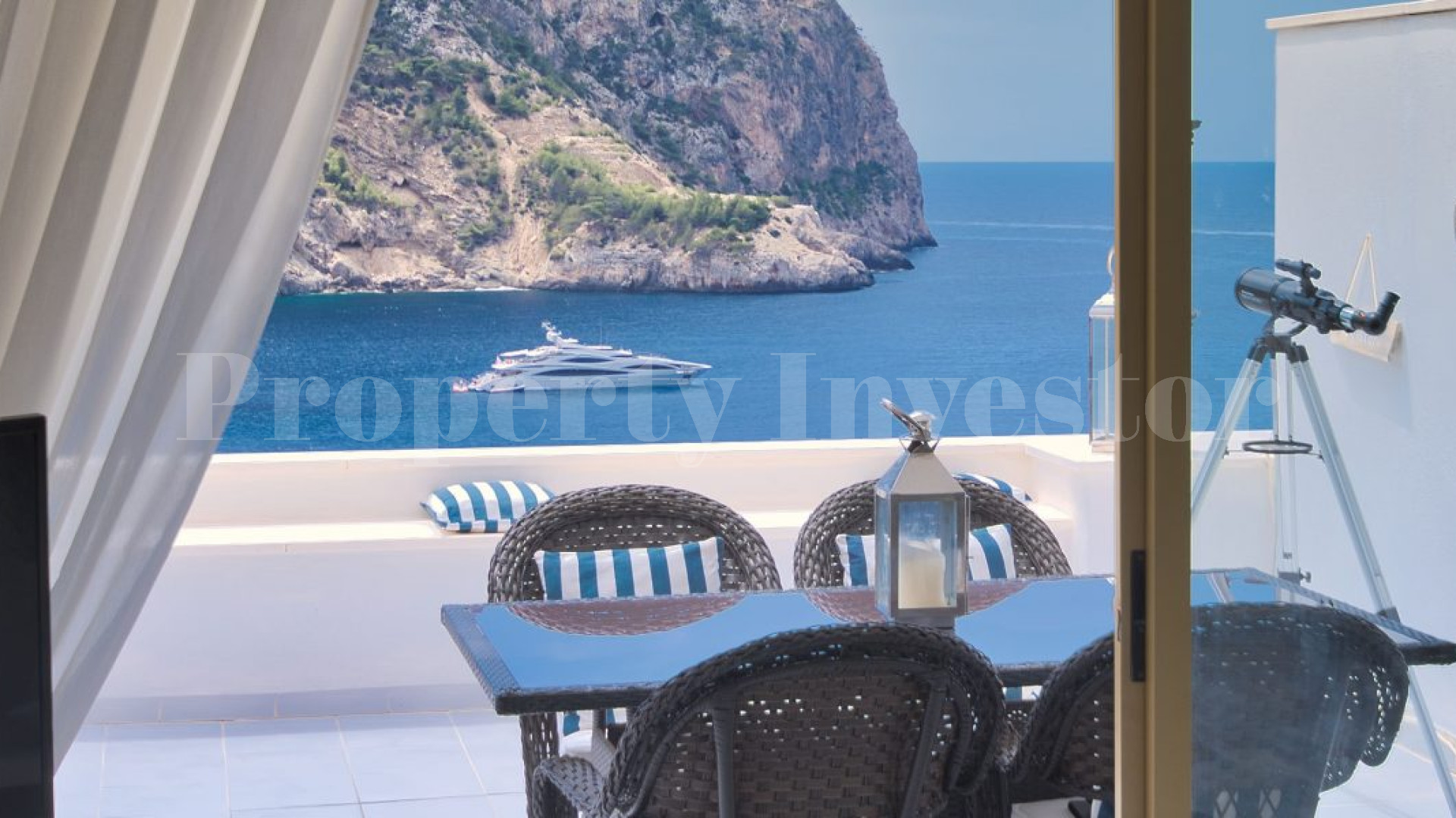 Exclusive 2 Bedroom Apartment in Port Andratx with Unbelievable Sea Views