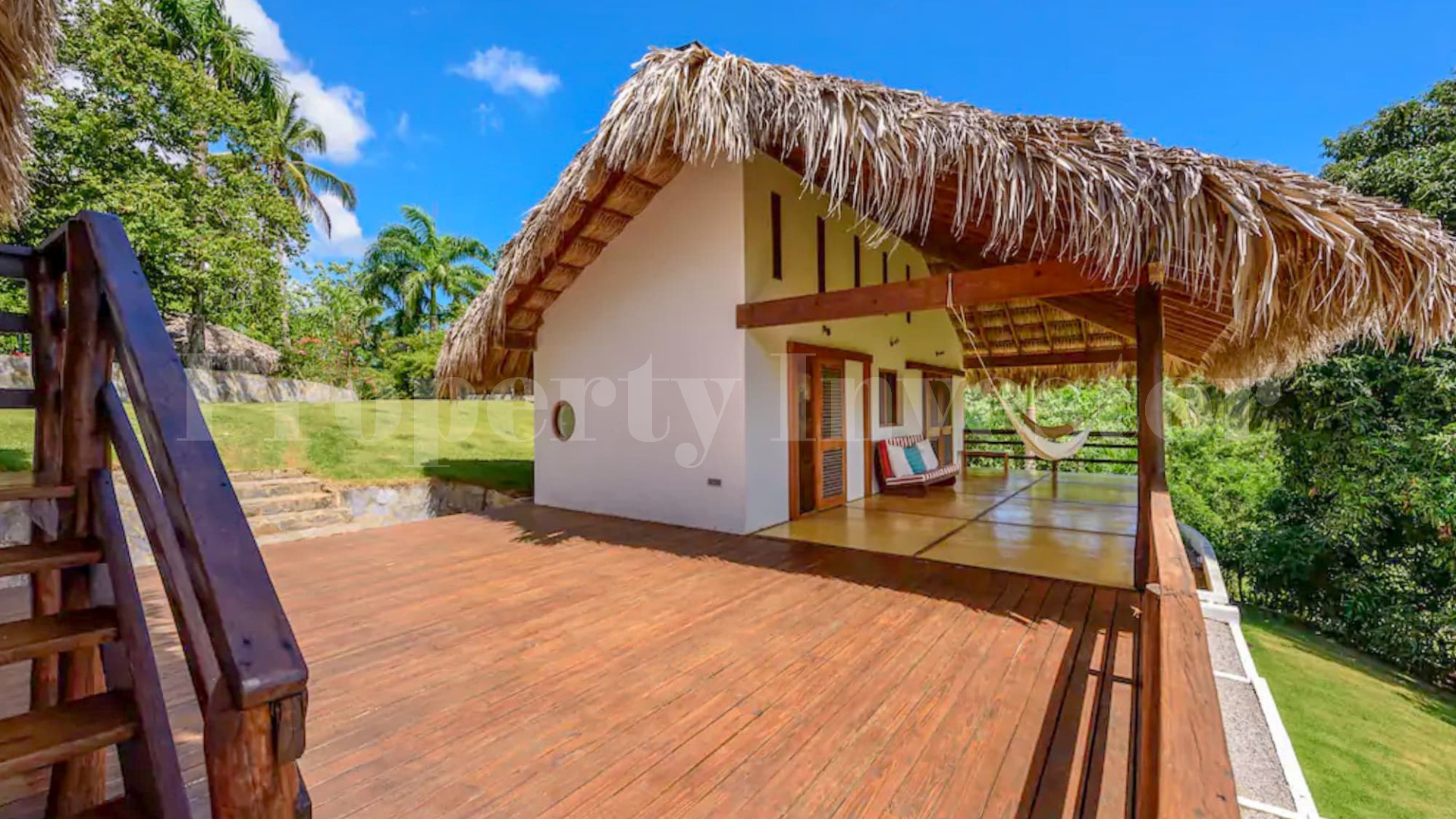 Эко ретрит на 5 спален с ручной отделкой с невероятными видами на океан и тропические сады рядом с Лас-Терренас, Доминиканская Республика