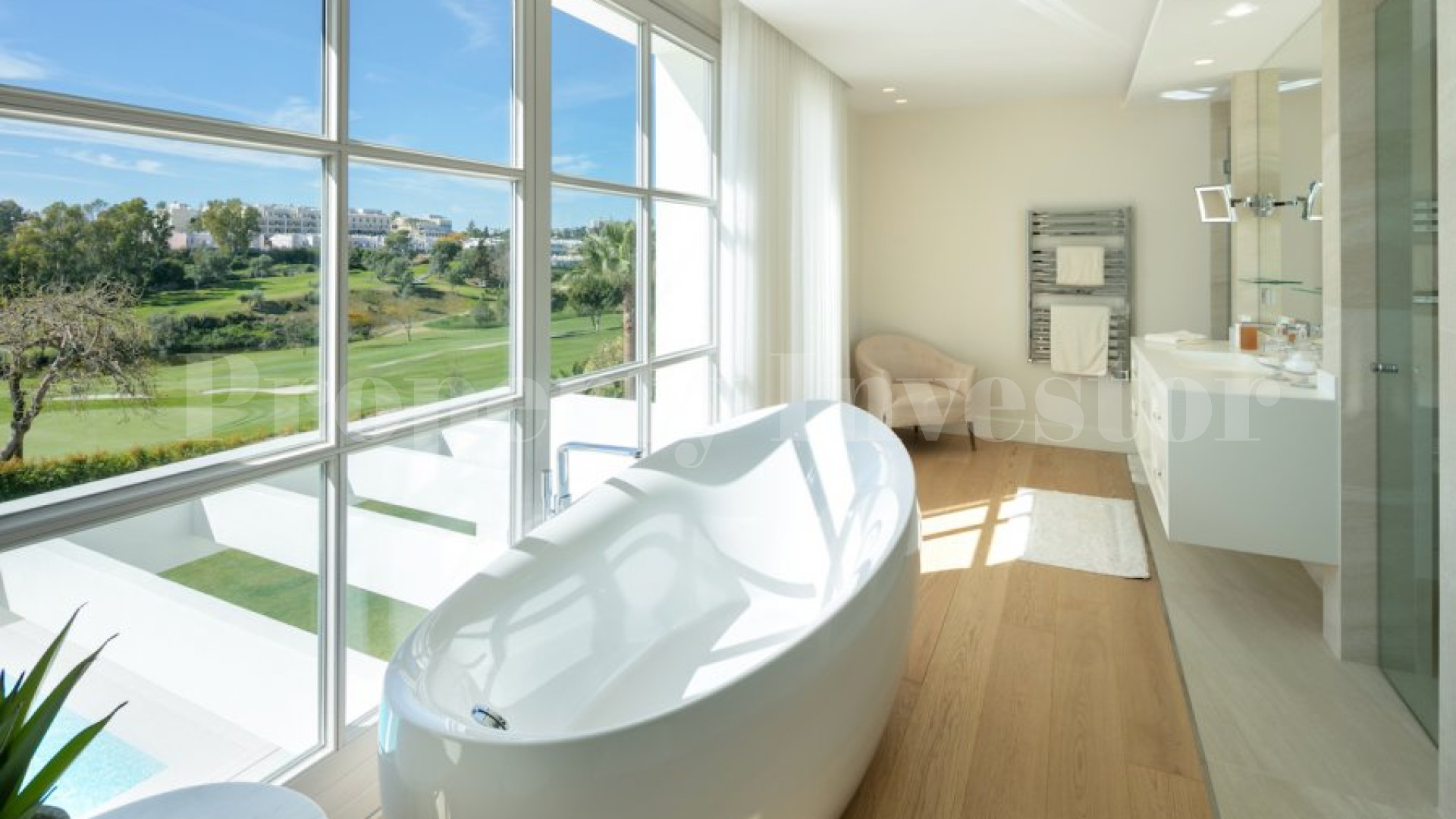 Ultra Exclusive 6 Bedroom Golf Villa for Sale in Nueva Andalucia, Marbella, Spain